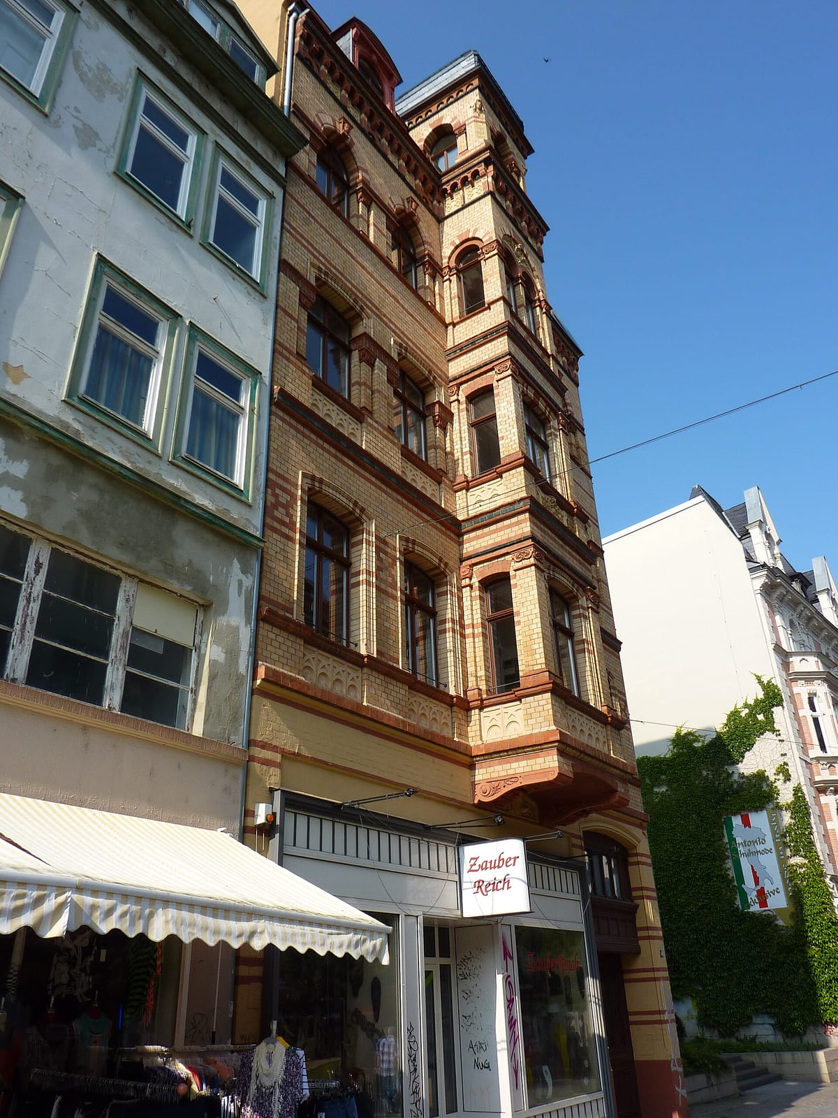 LYLIS Café & Brunch photo 3
