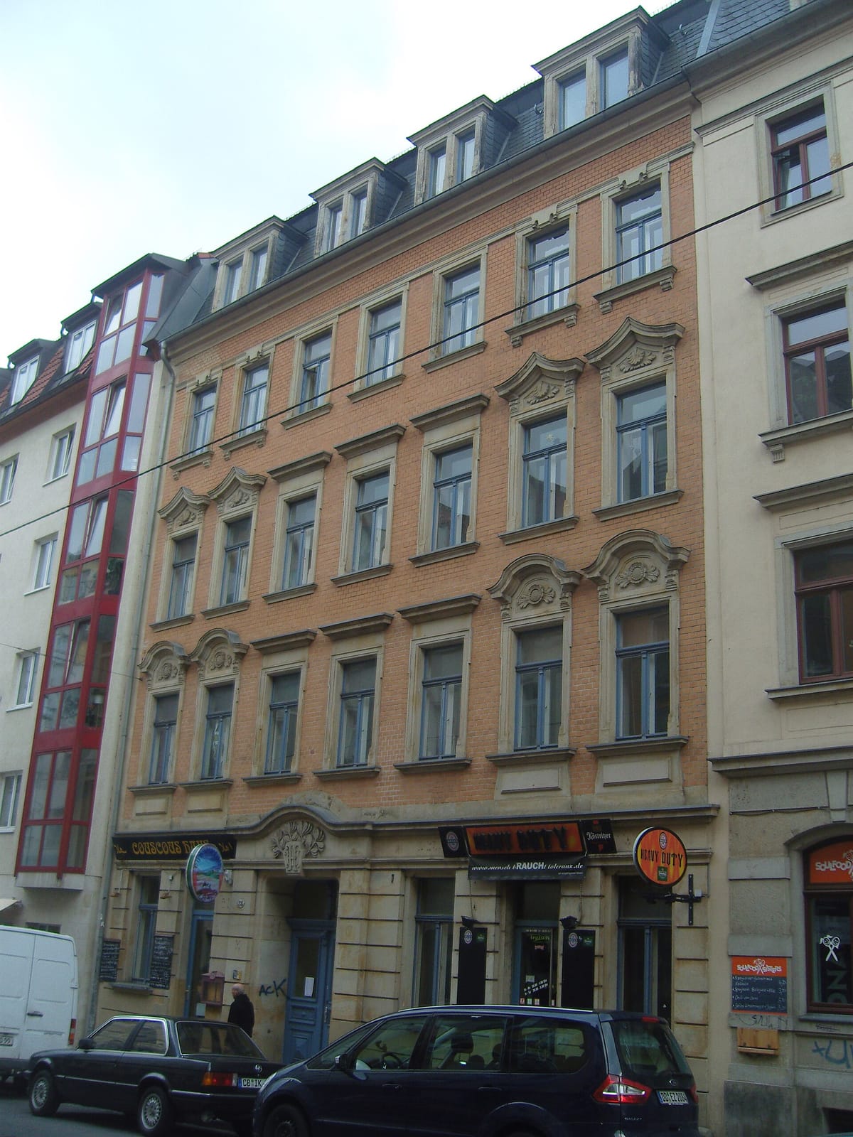 Tanteleuk photo 5