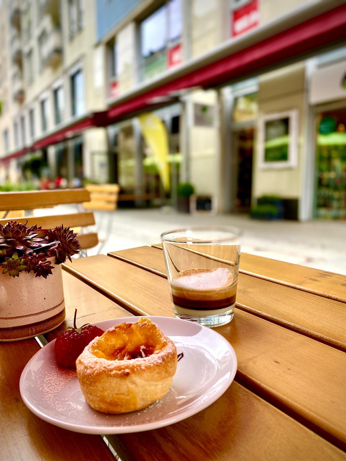 Café & Tee Contor