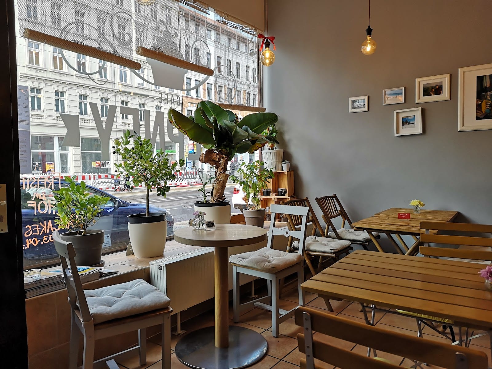Jeepney Café Nord