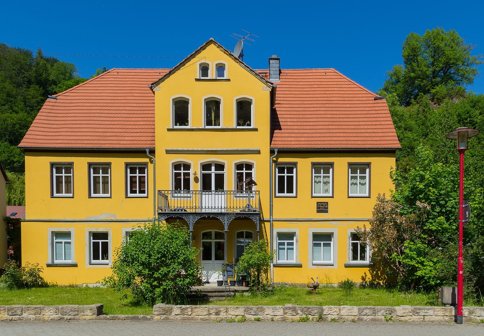 Bahnwärterhäuschen photo 2