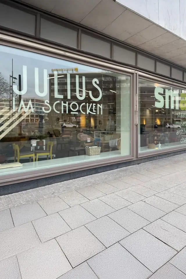 Julius im Schocken photo 6