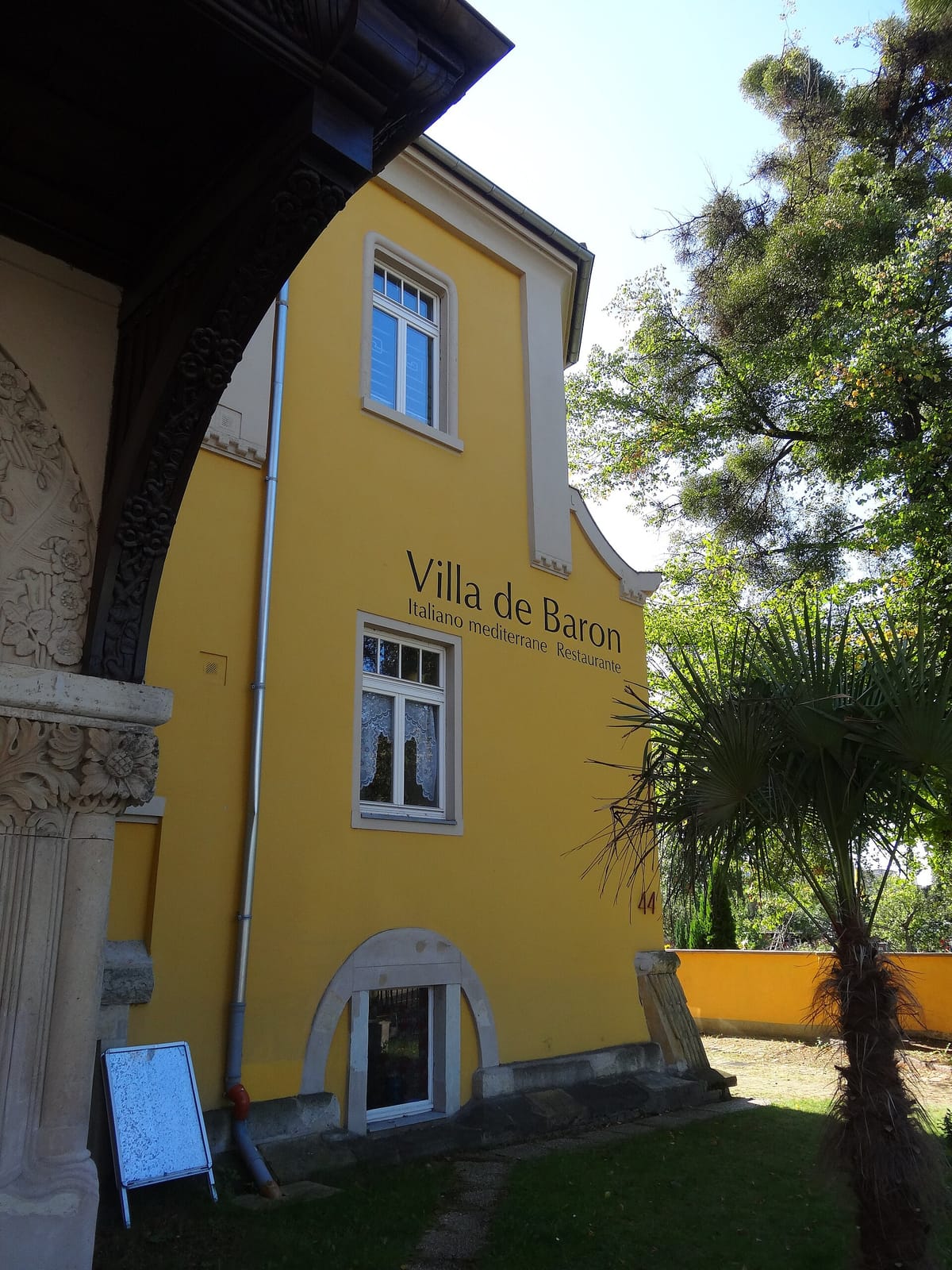 Villa de Baron photo 2