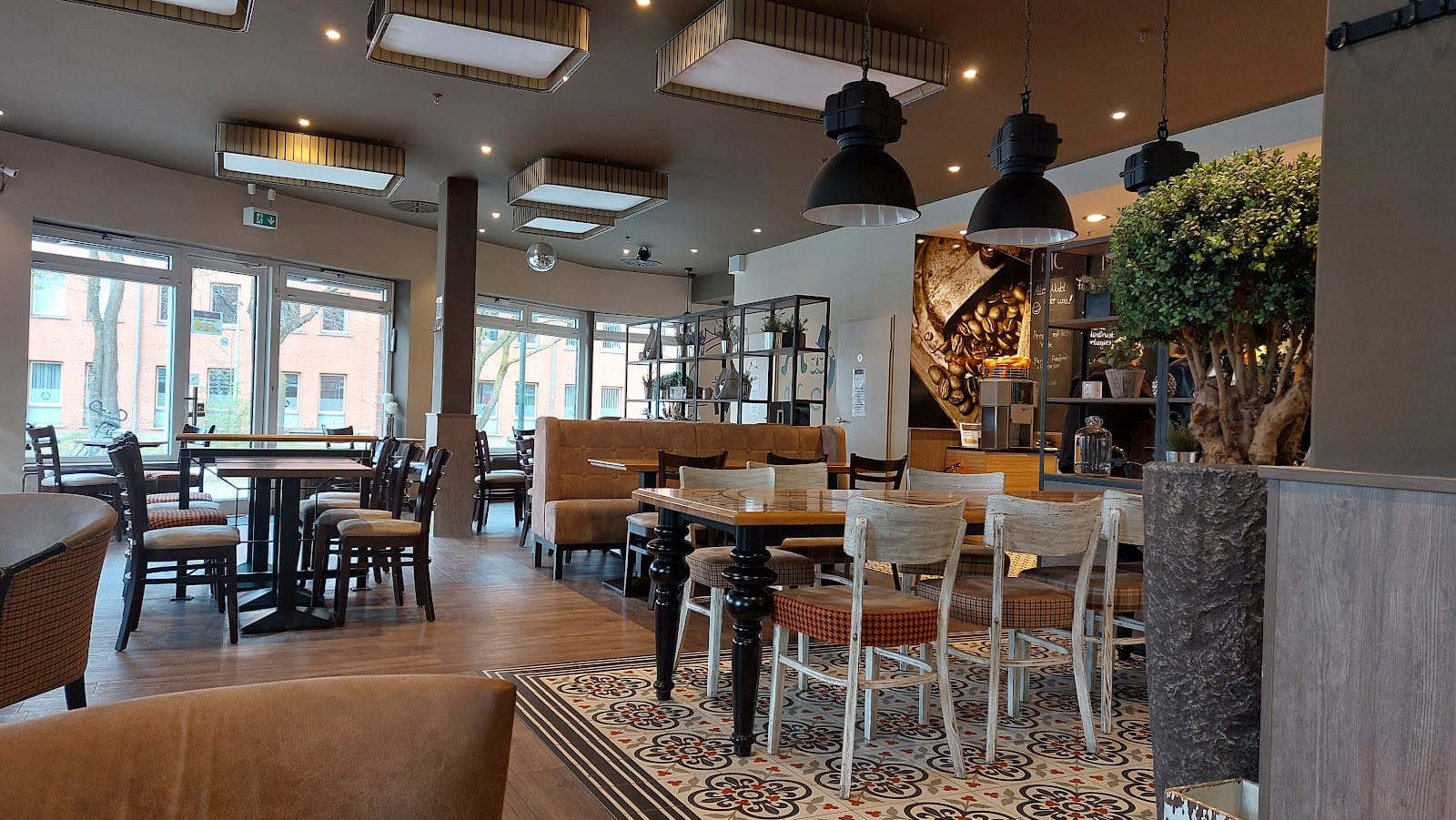 Moorbek Cafe