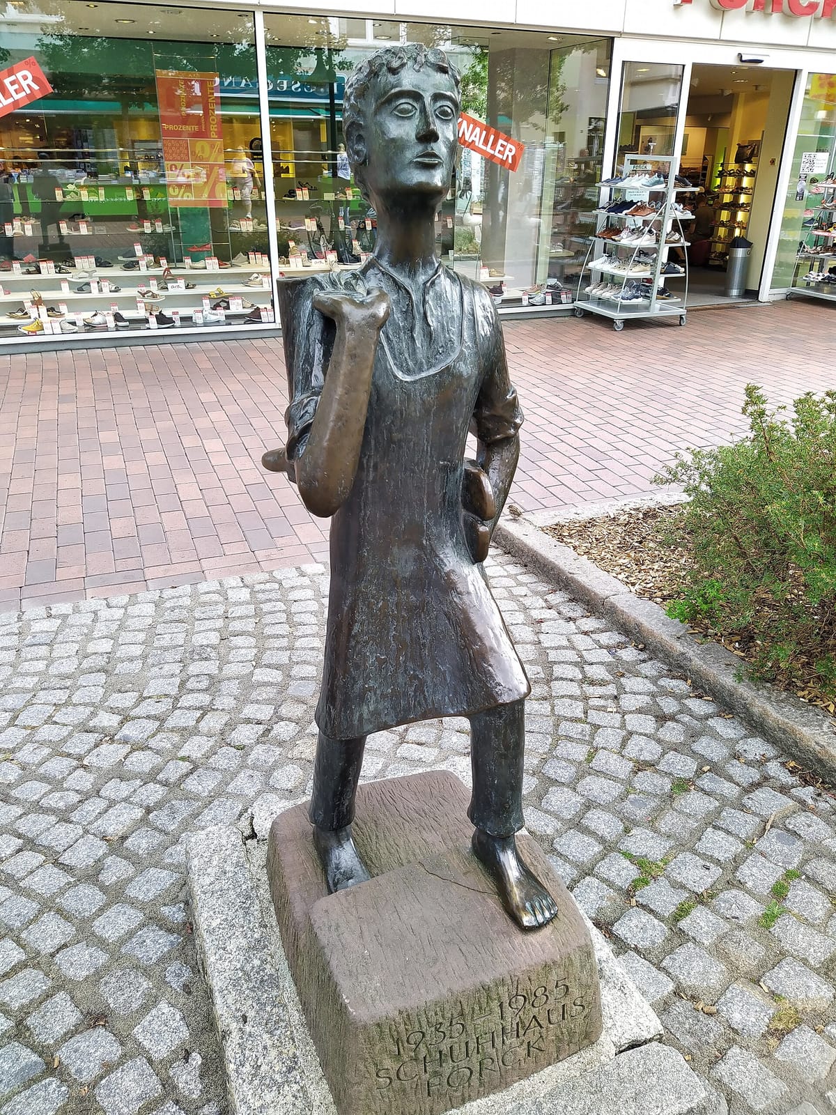 Giovanni L.