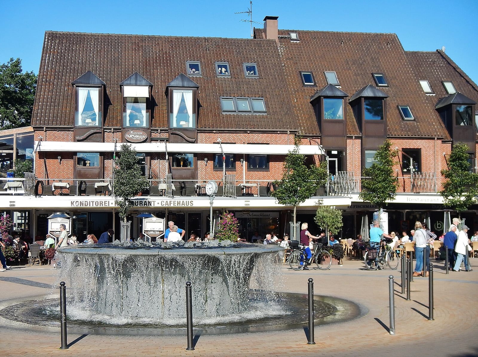 Cafe Wichtig photo 3