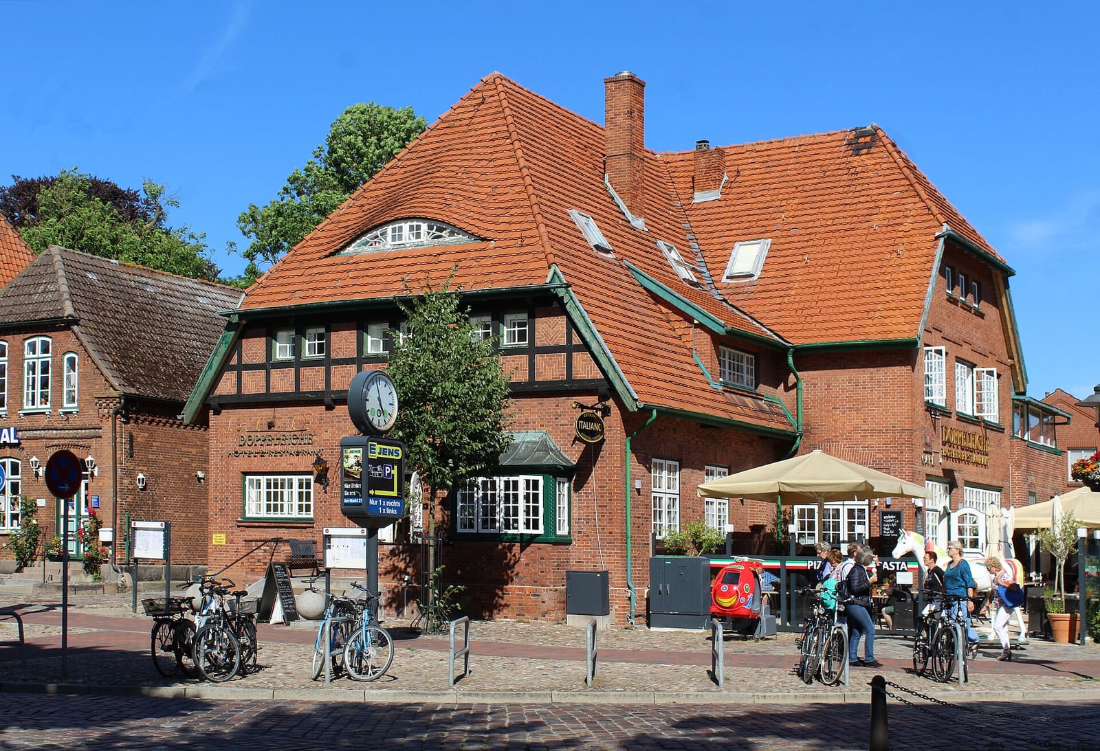 Cafe Elefant photo 3