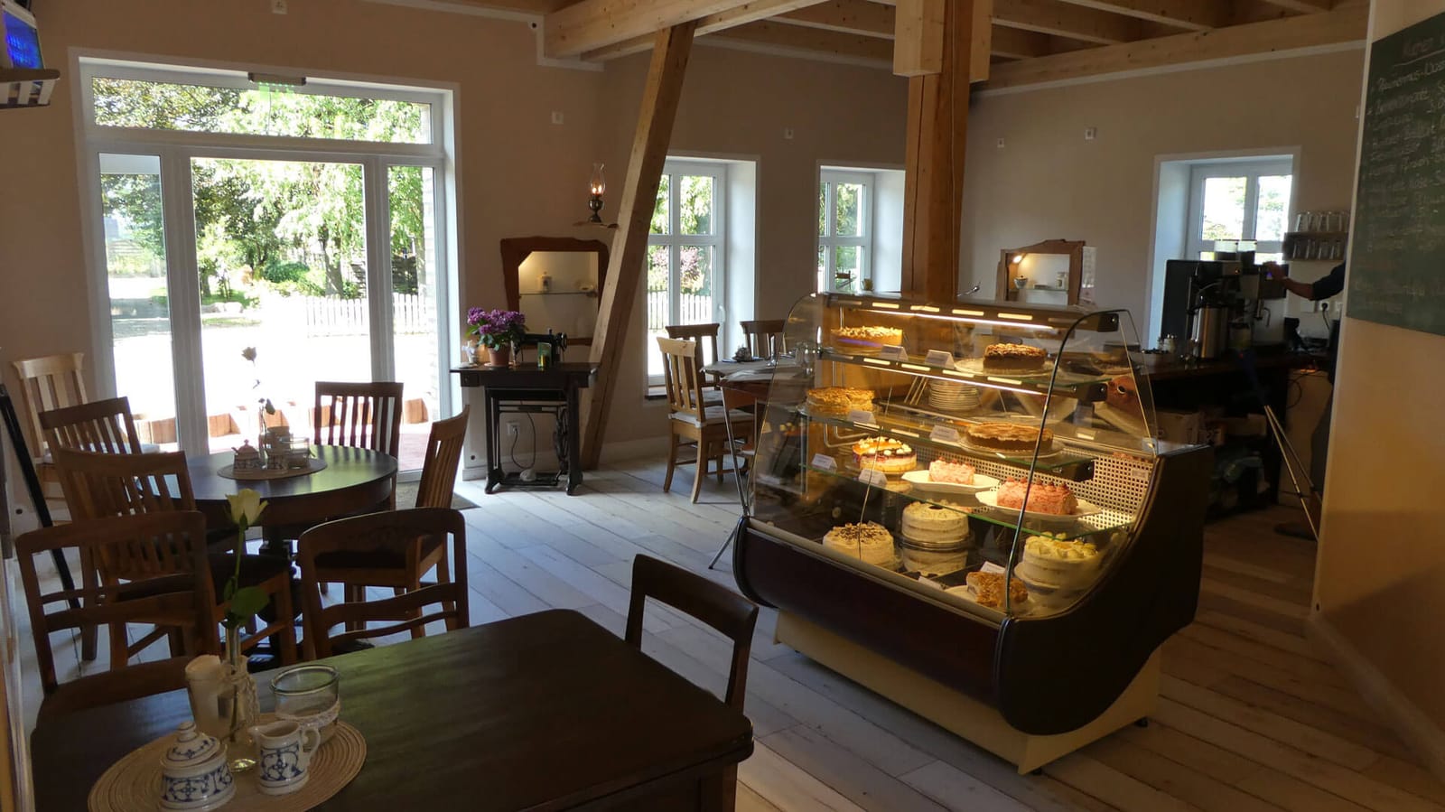 Café Adebar photo 7