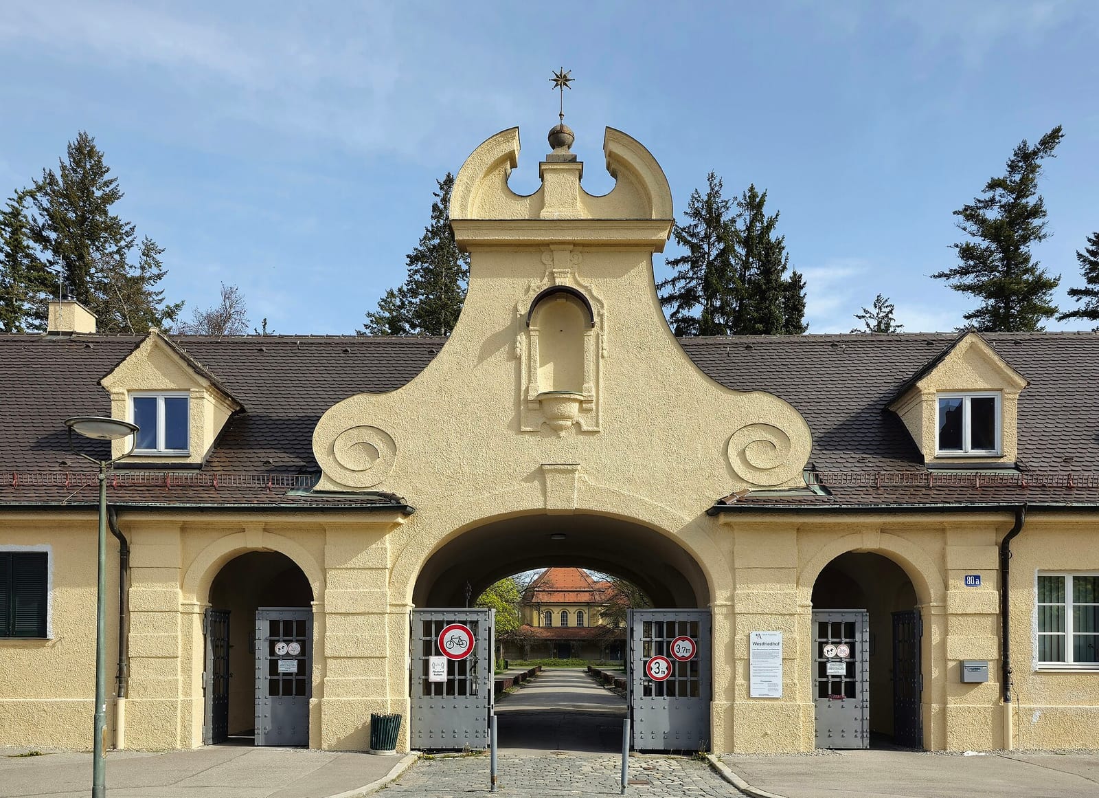 Sheridan's Kaffeehaus & Restaurant