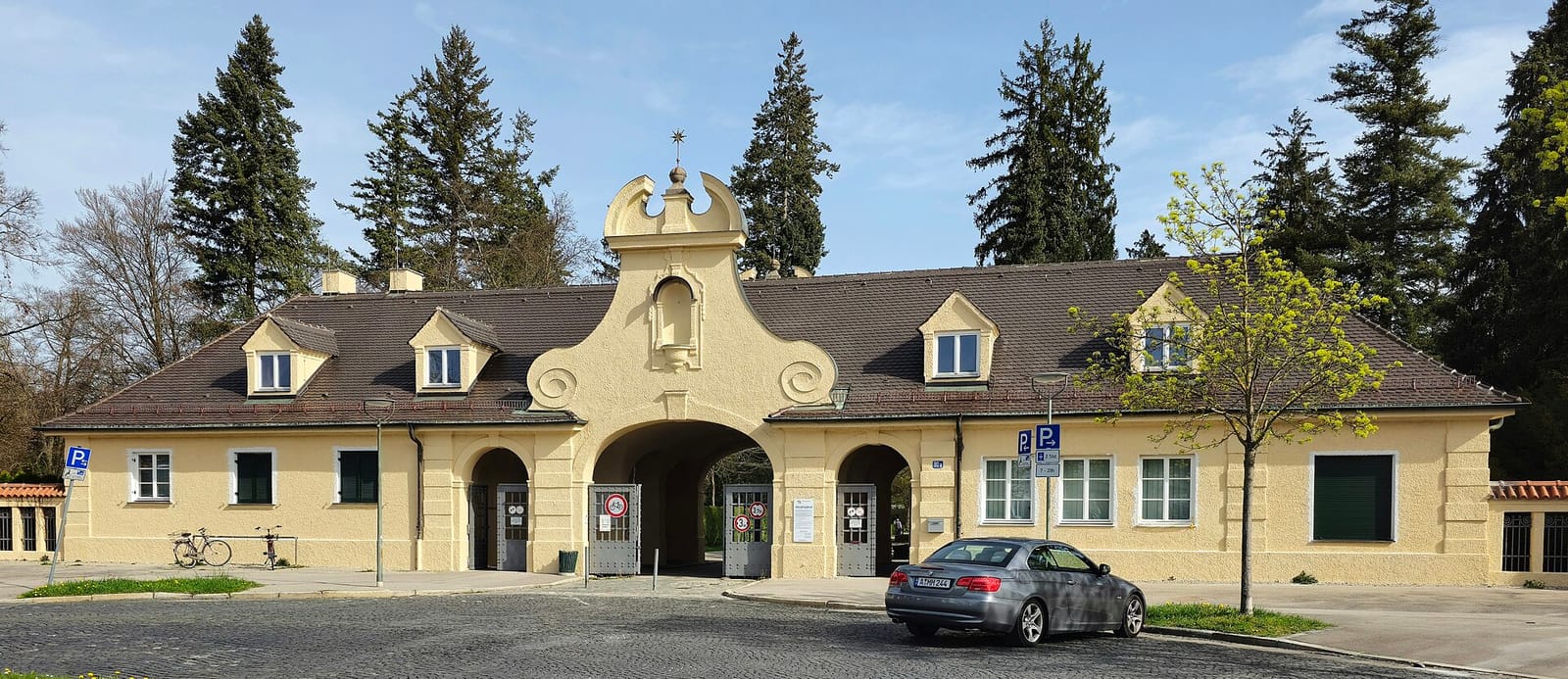 Sheridan's Kaffeehaus & Restaurant photo 2