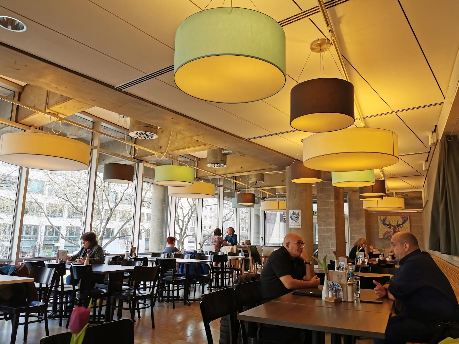 Rudolfs Küche und Café