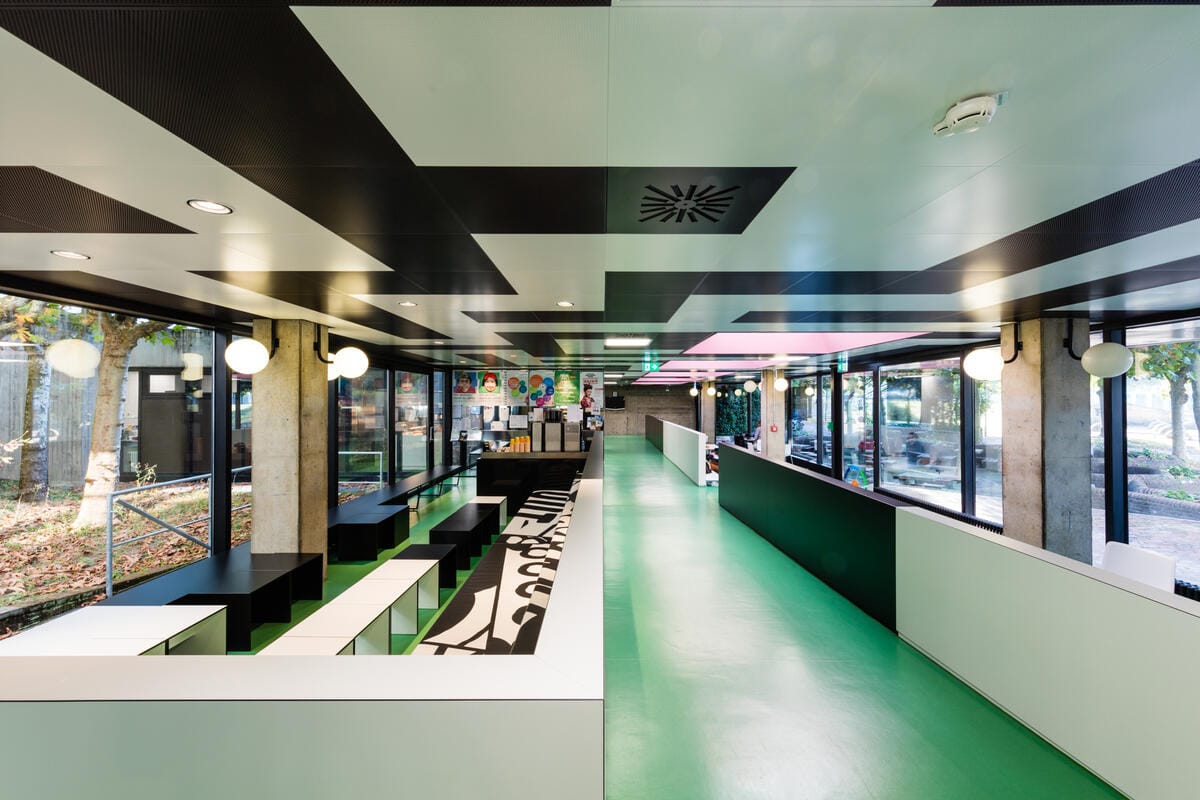 Cafeteria Contrast photo 2