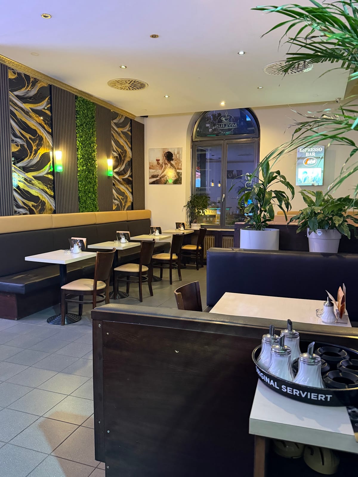 Mylius-Café