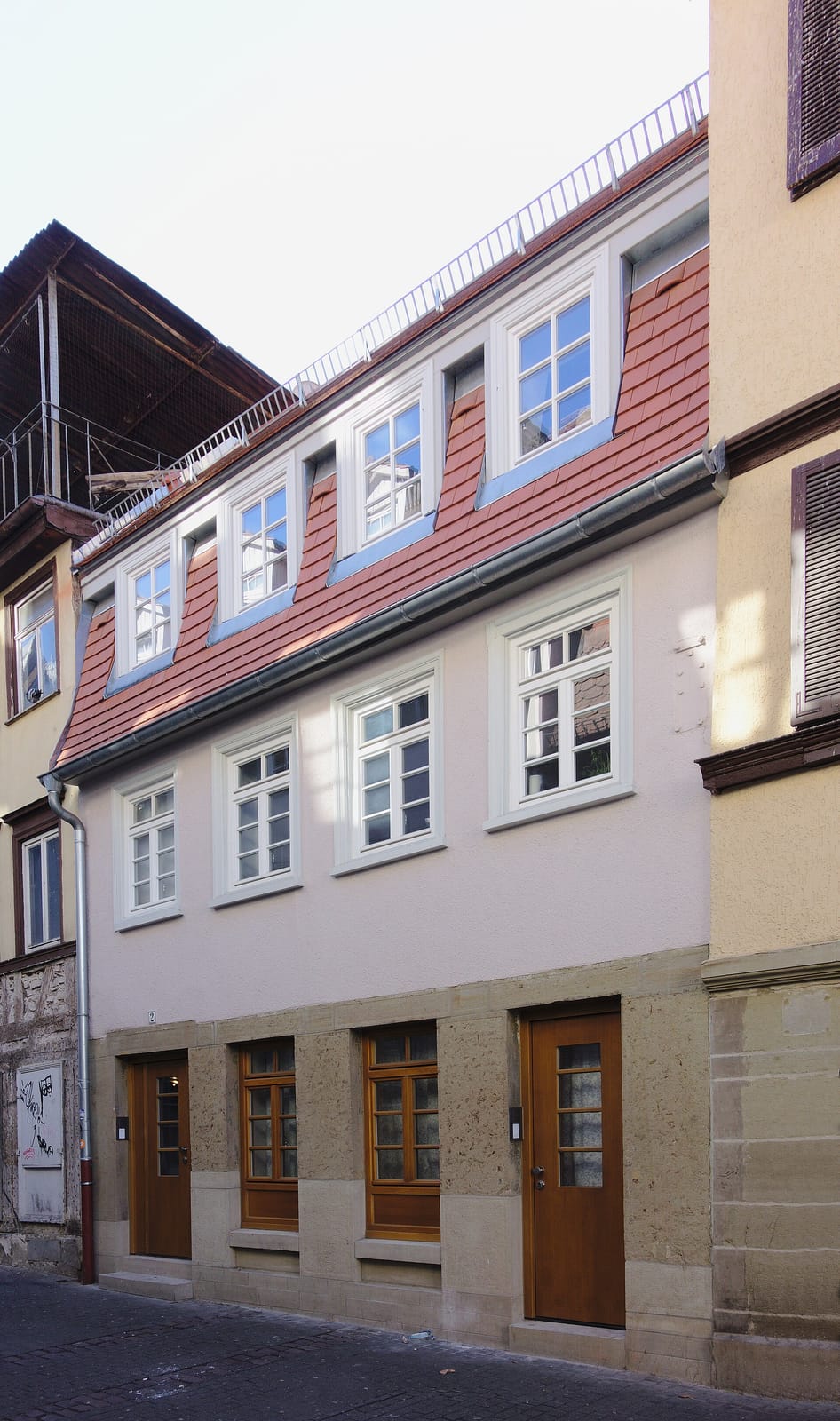 Cafe Strich-Punkt