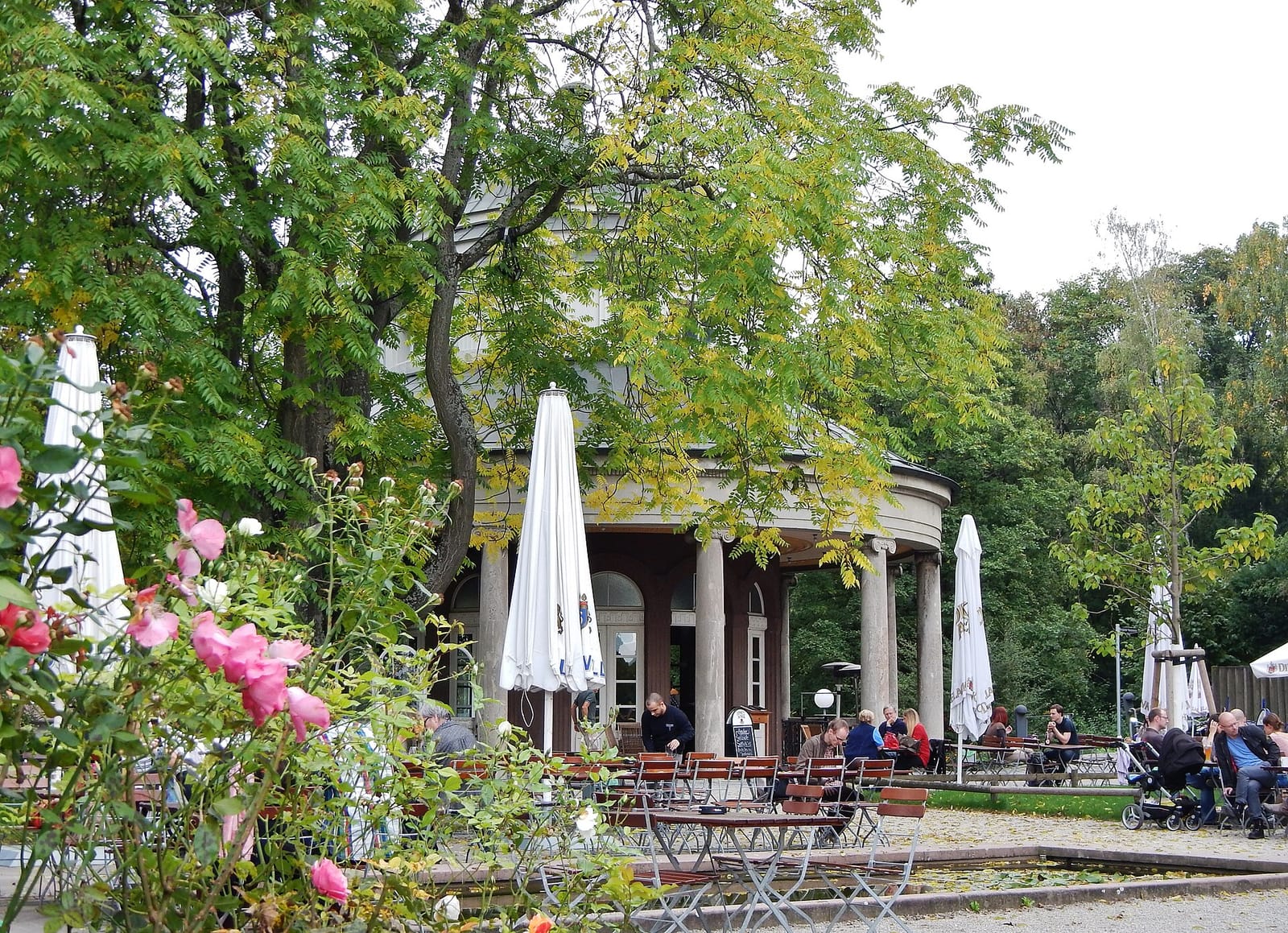 Teehaus im Weißenburgpark photo 3