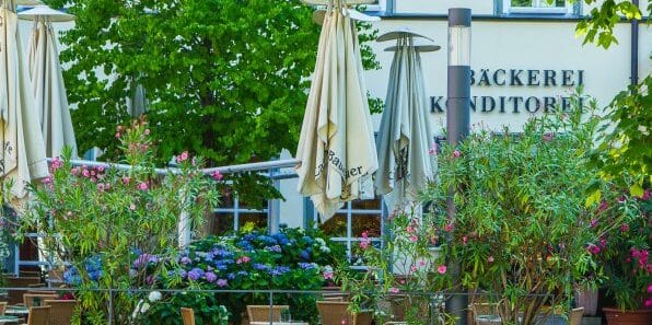 Café Bauer Am Hirschgarten photo 2