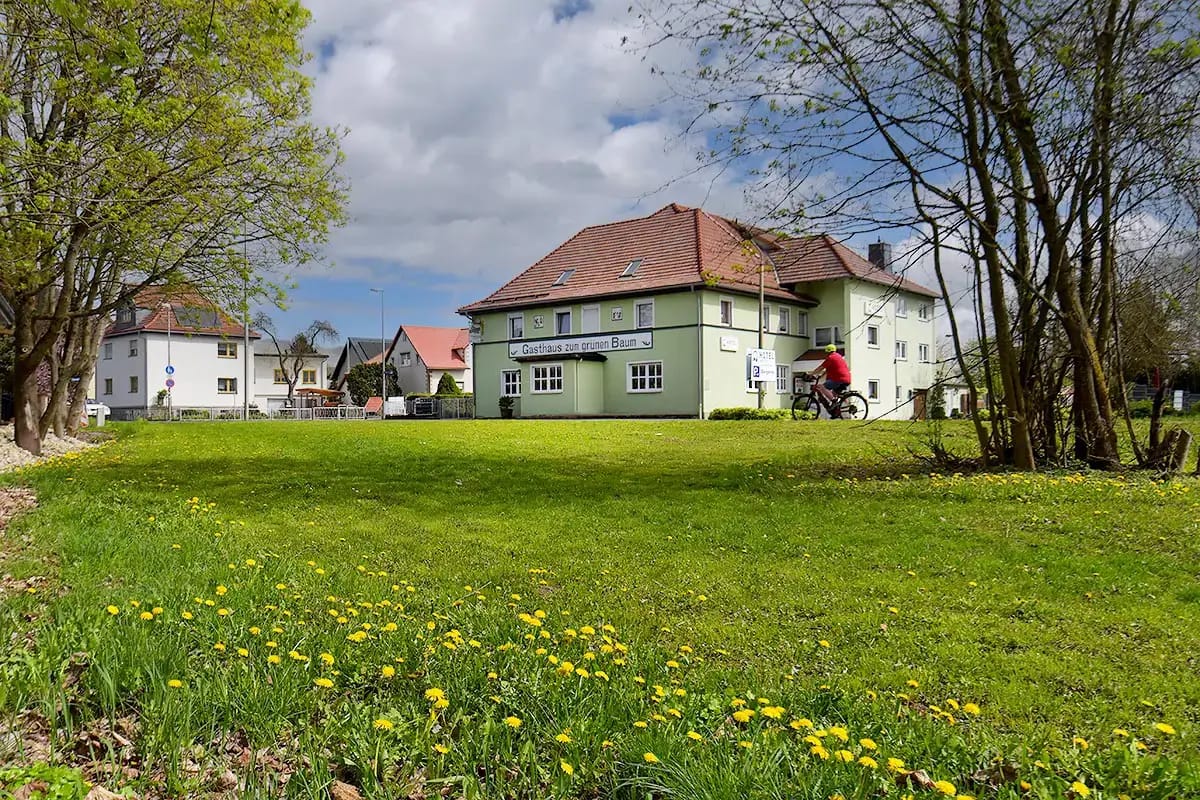 Zum grünen Baum