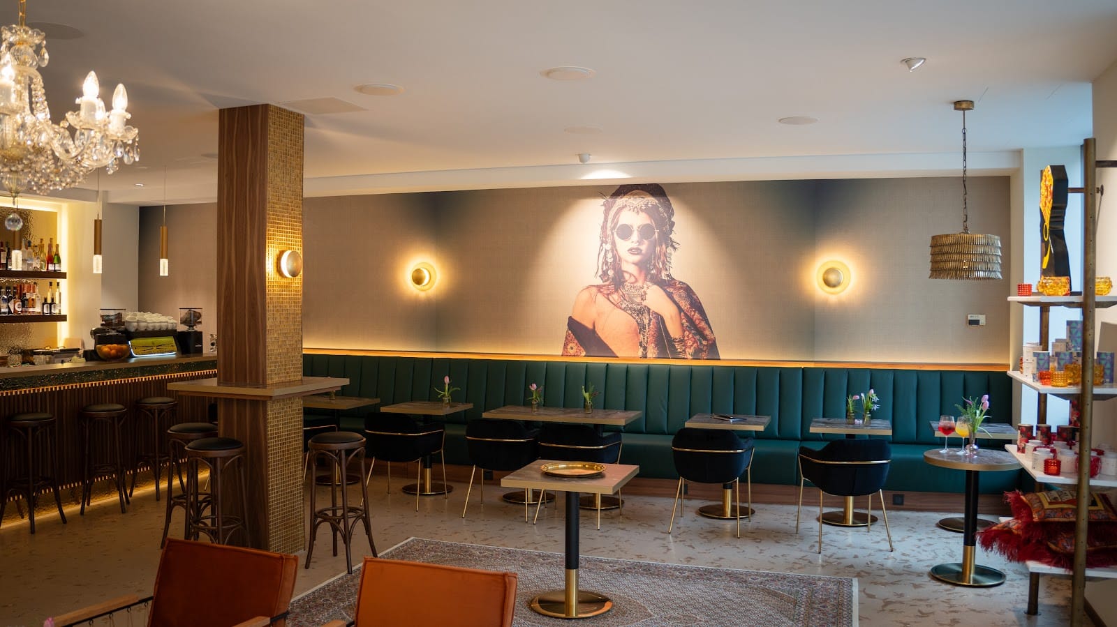 IM CULT Café Bar
