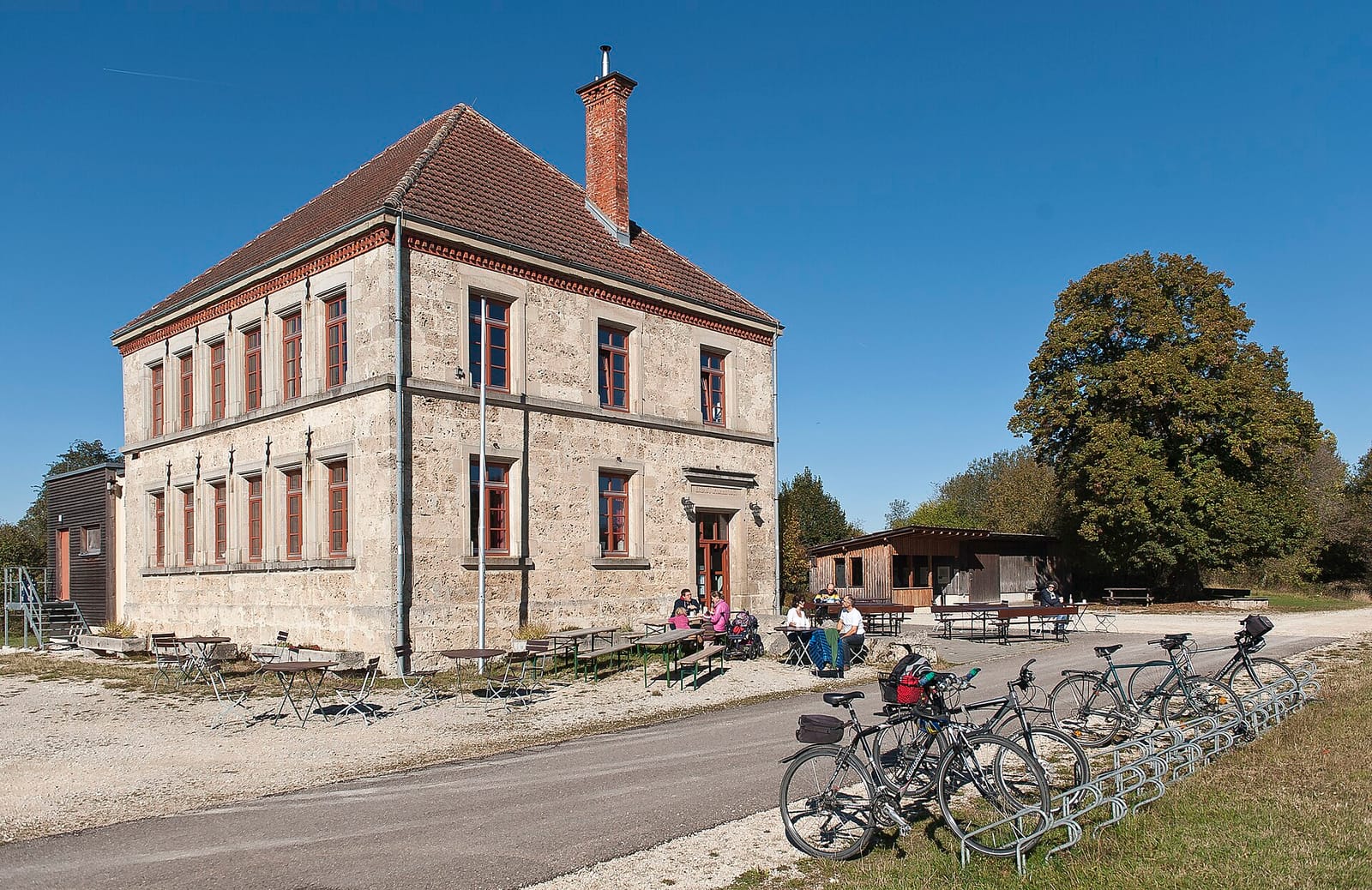 Cafe im Schulhaus photo 2