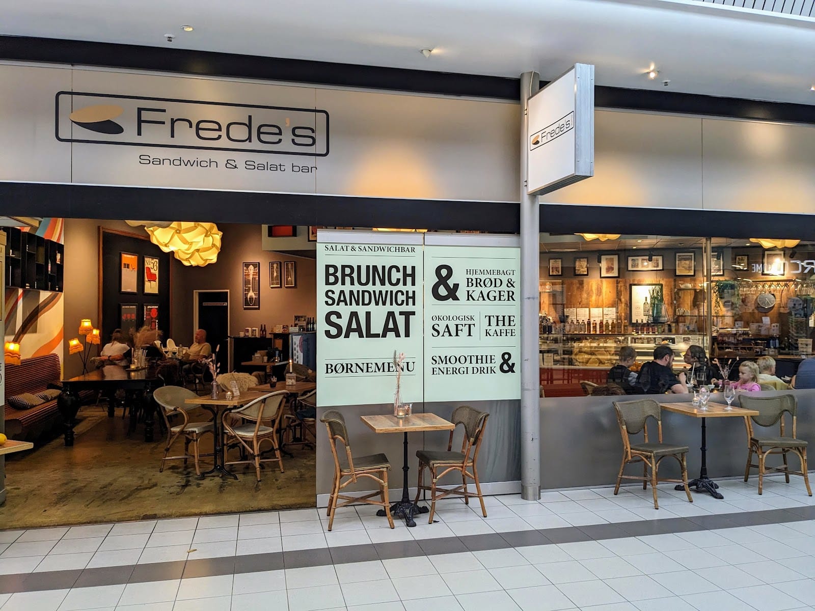 Fredes Cafe