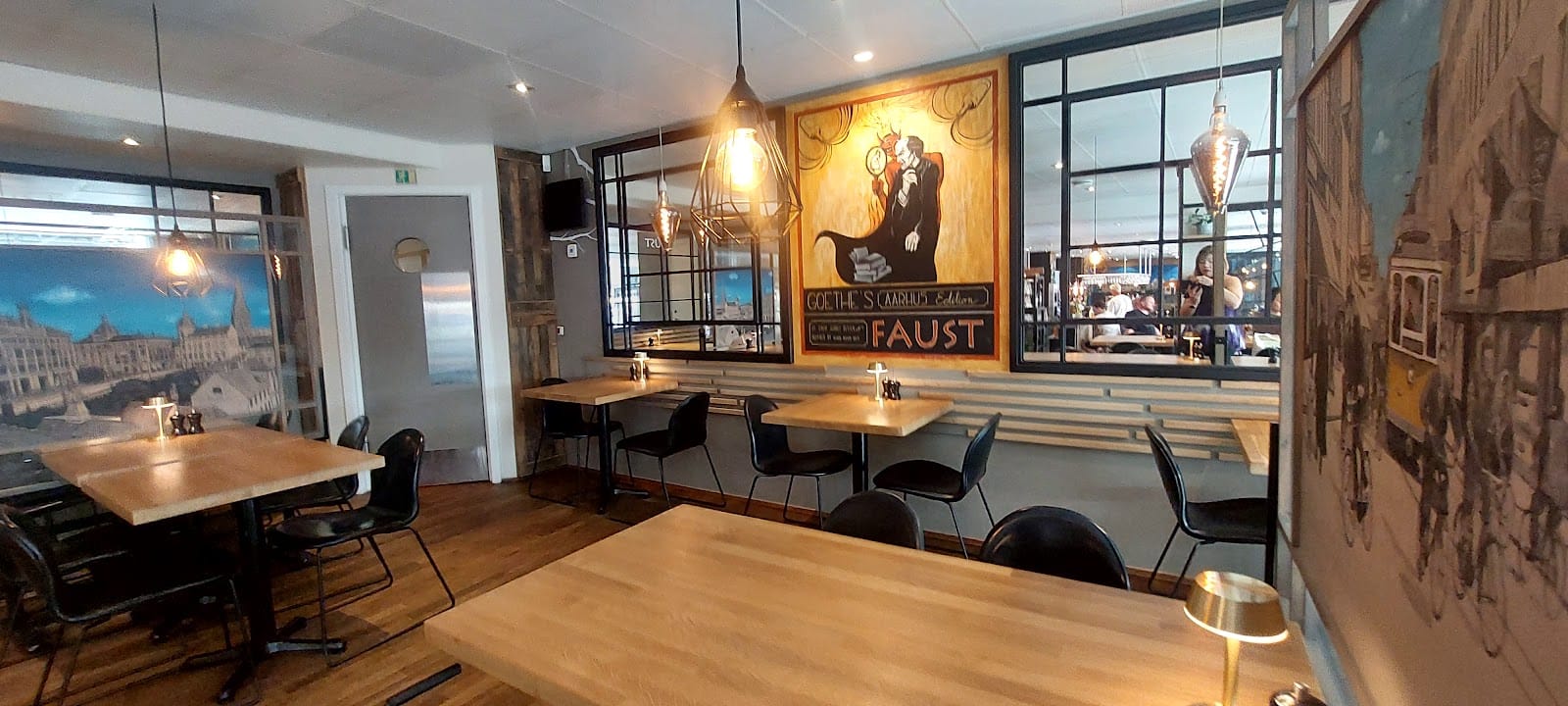 Cafe Faust