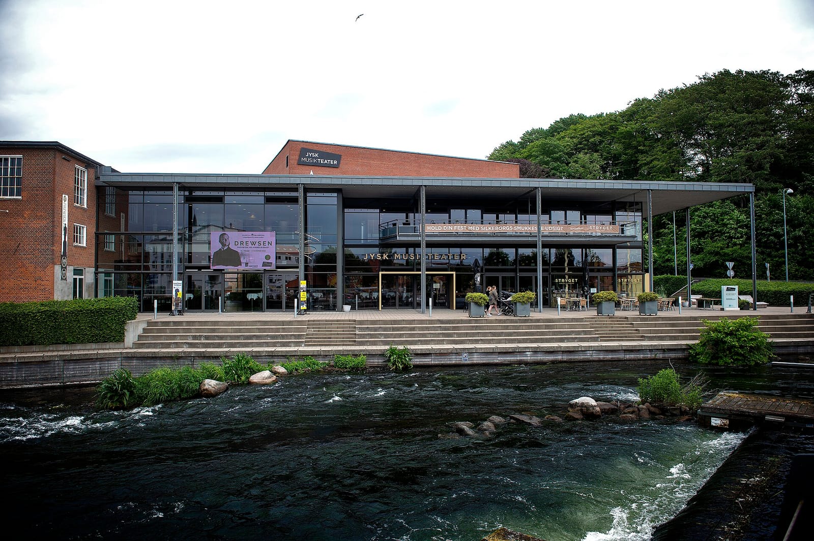 Café 1. Række photo 2