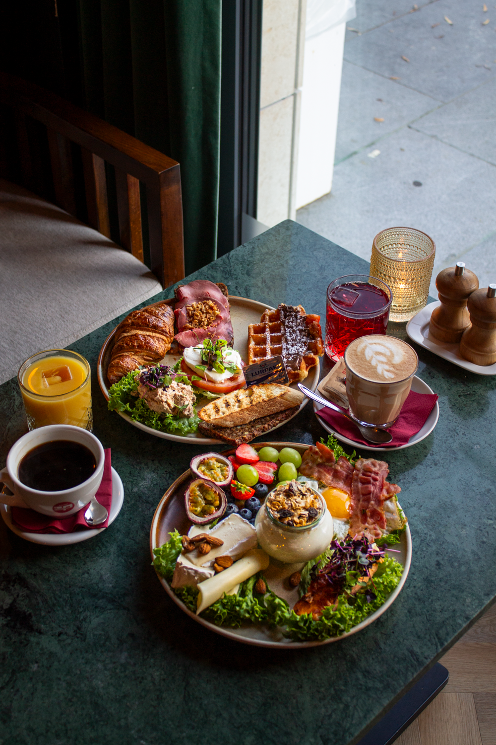 Cafe Velvet photo 3