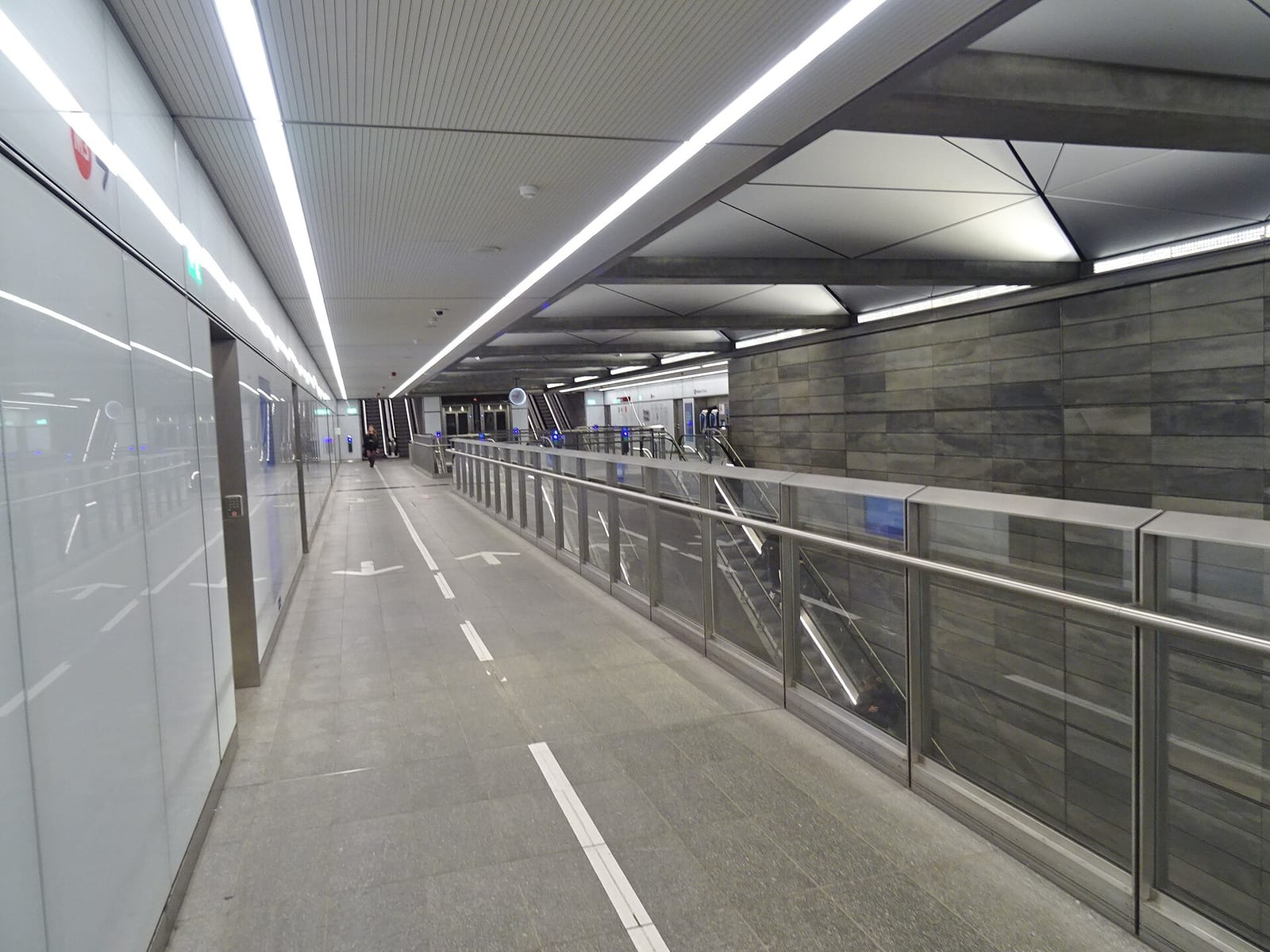 Bartof Station photo 3