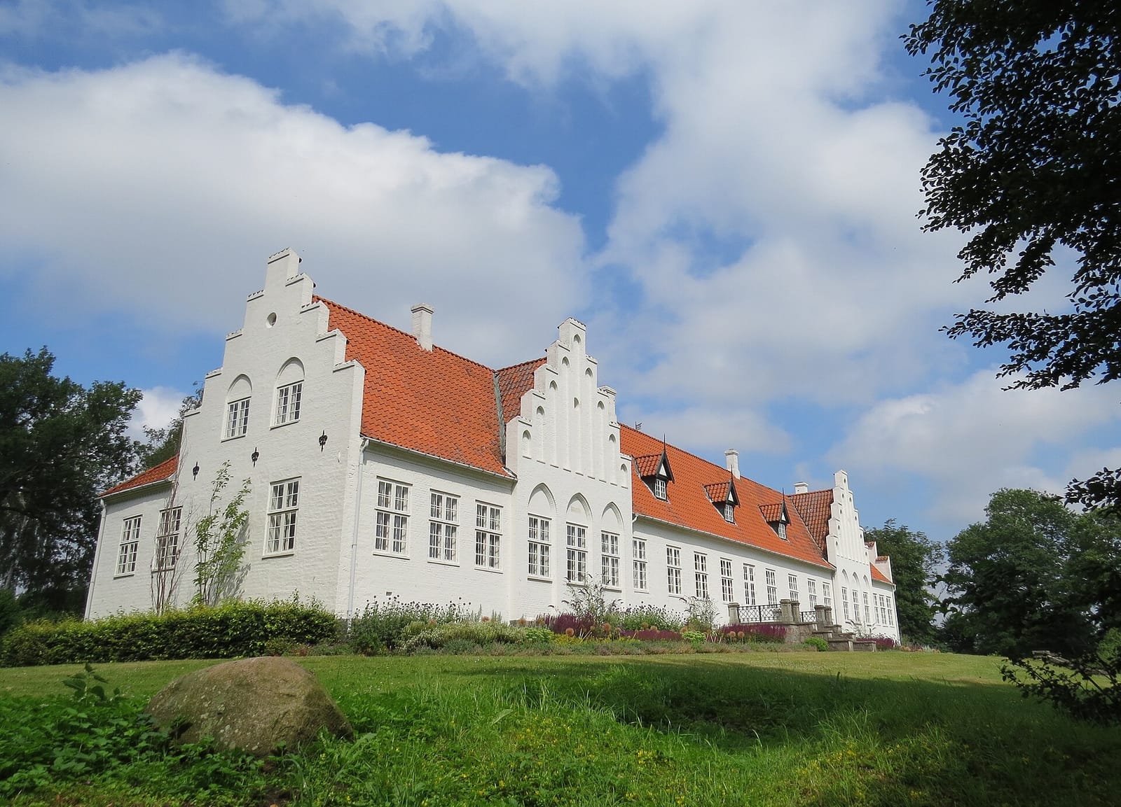 Rønnebæksholm Cafe og bogbutik photo 2