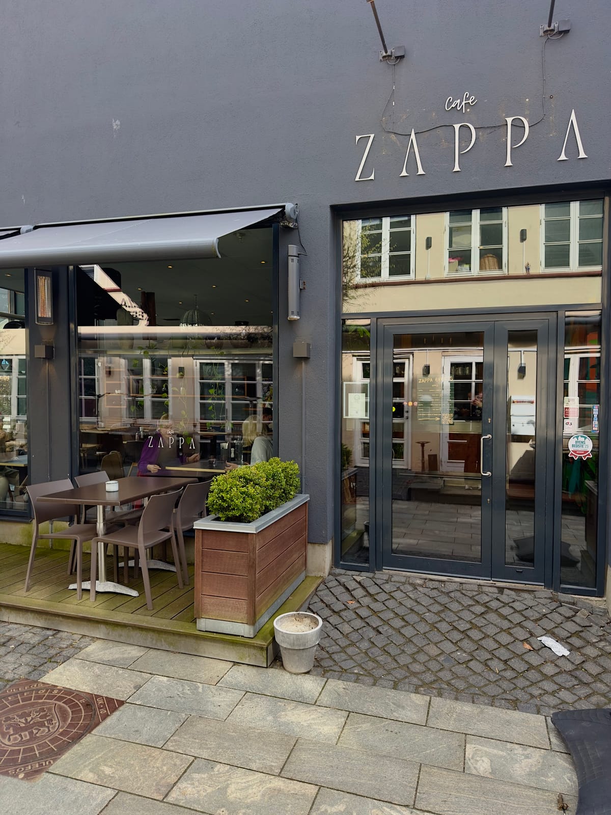 Cafe Zappa