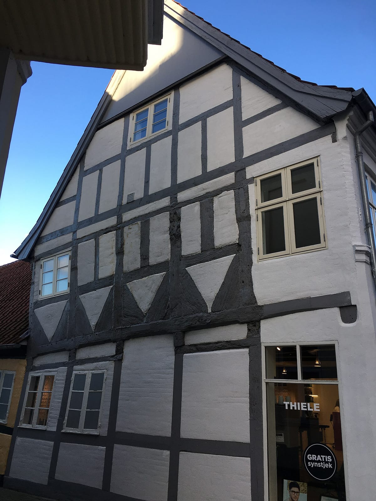 Cafe Apotekerhaven photo 2