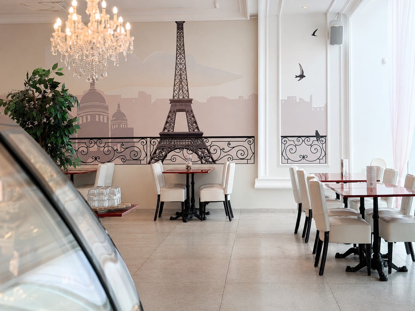Cafe Mademoiselle photo 5
