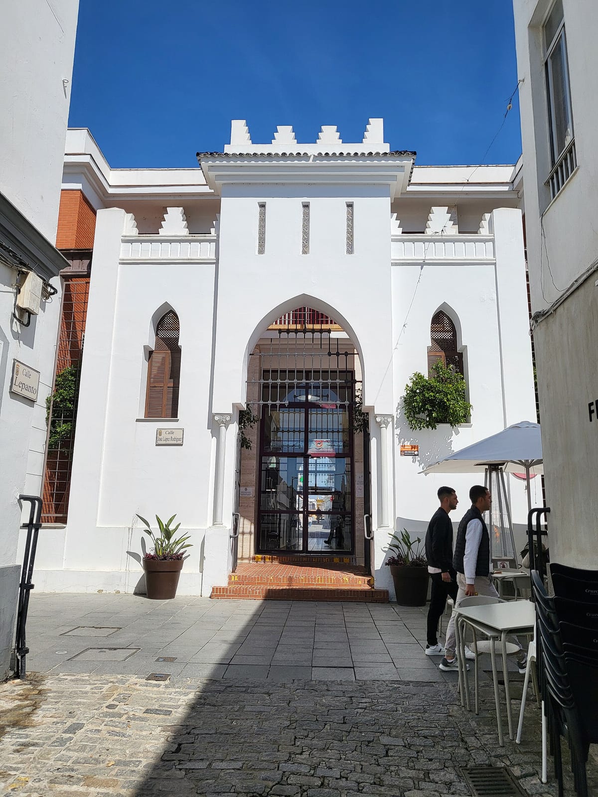 Rey's cafe photo 4