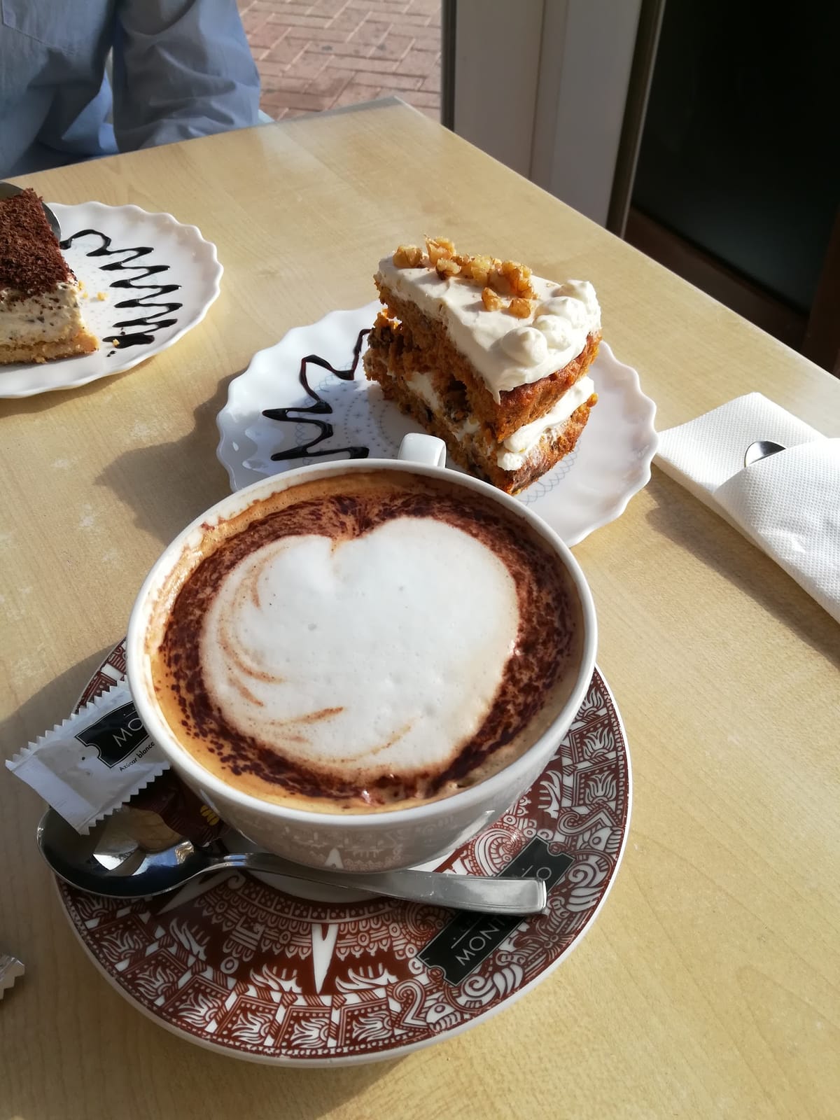Cafe Nomad