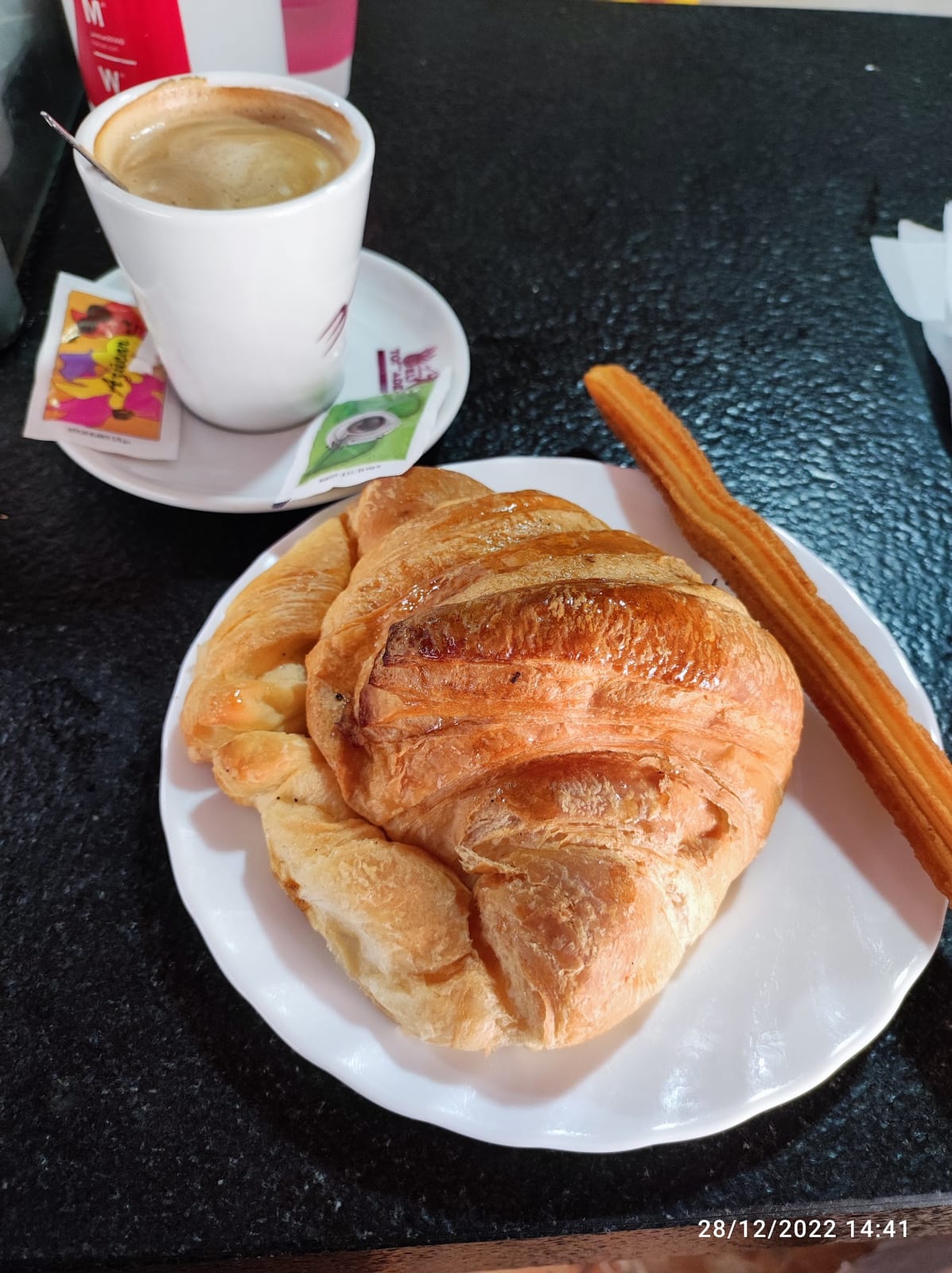 Lucky Bar & Black Café