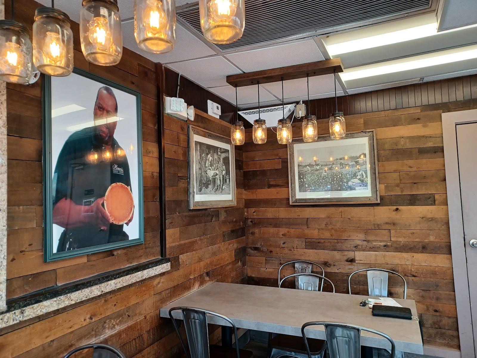 Henry's Soul Cafe