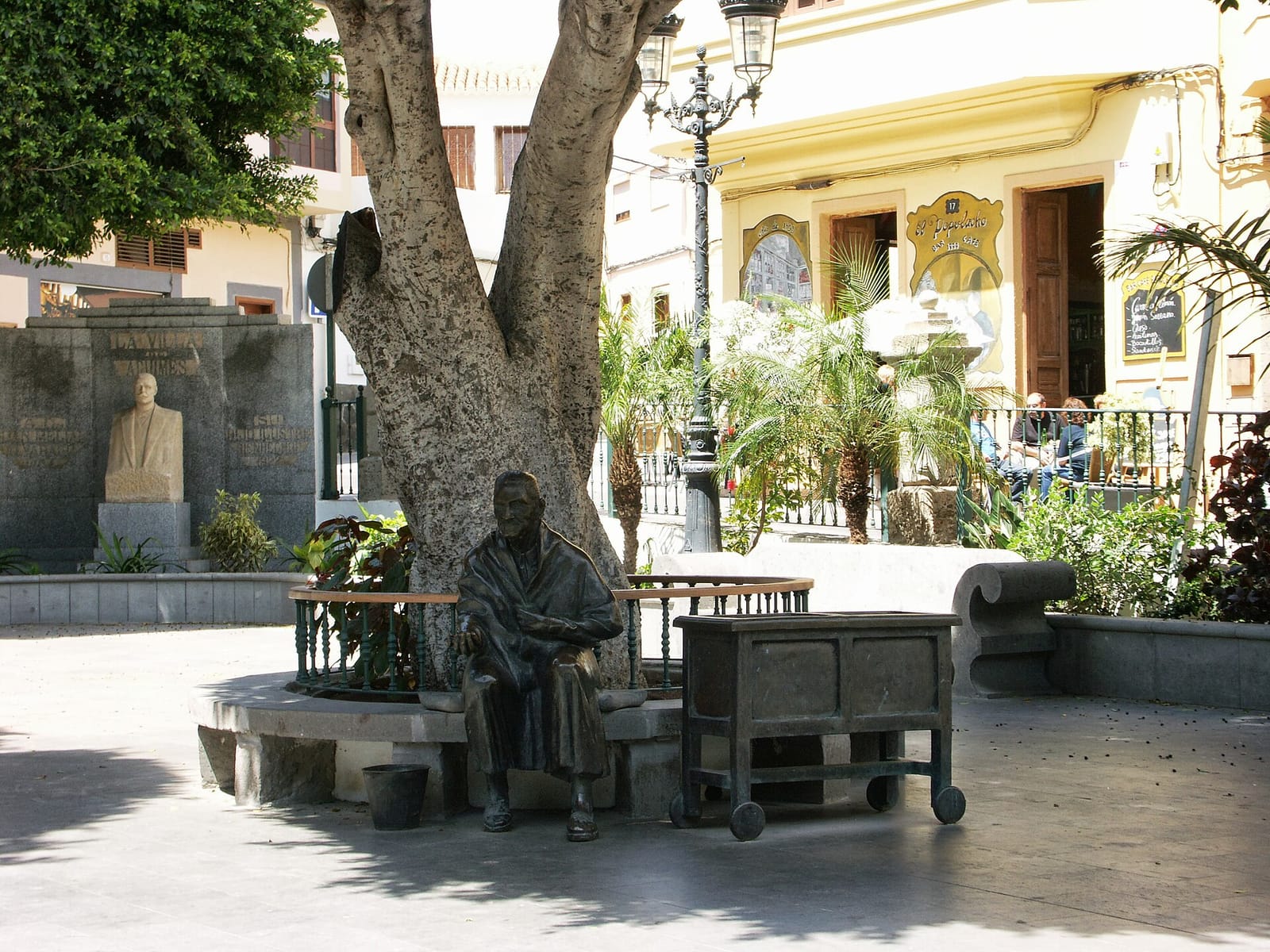 El Populacho photo 3