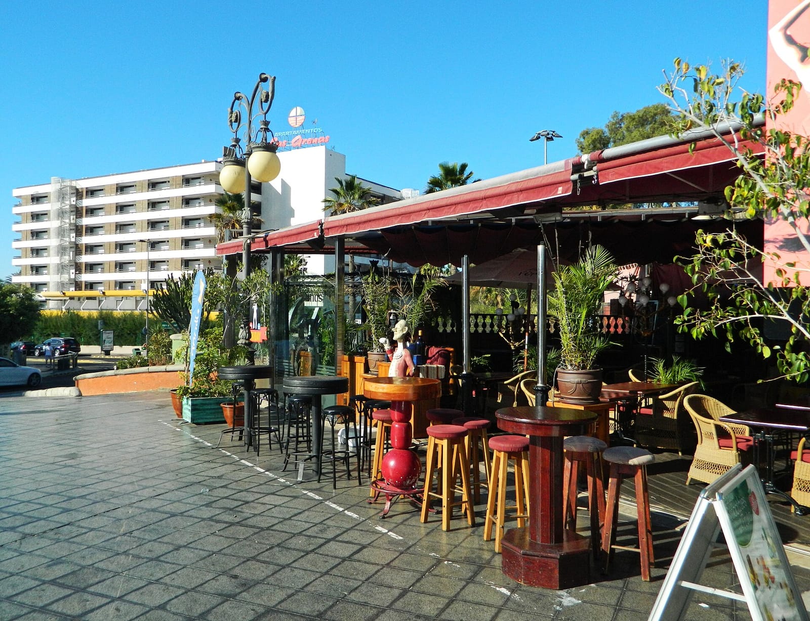 The Grand Cafe, Coffee & Burger photo 4