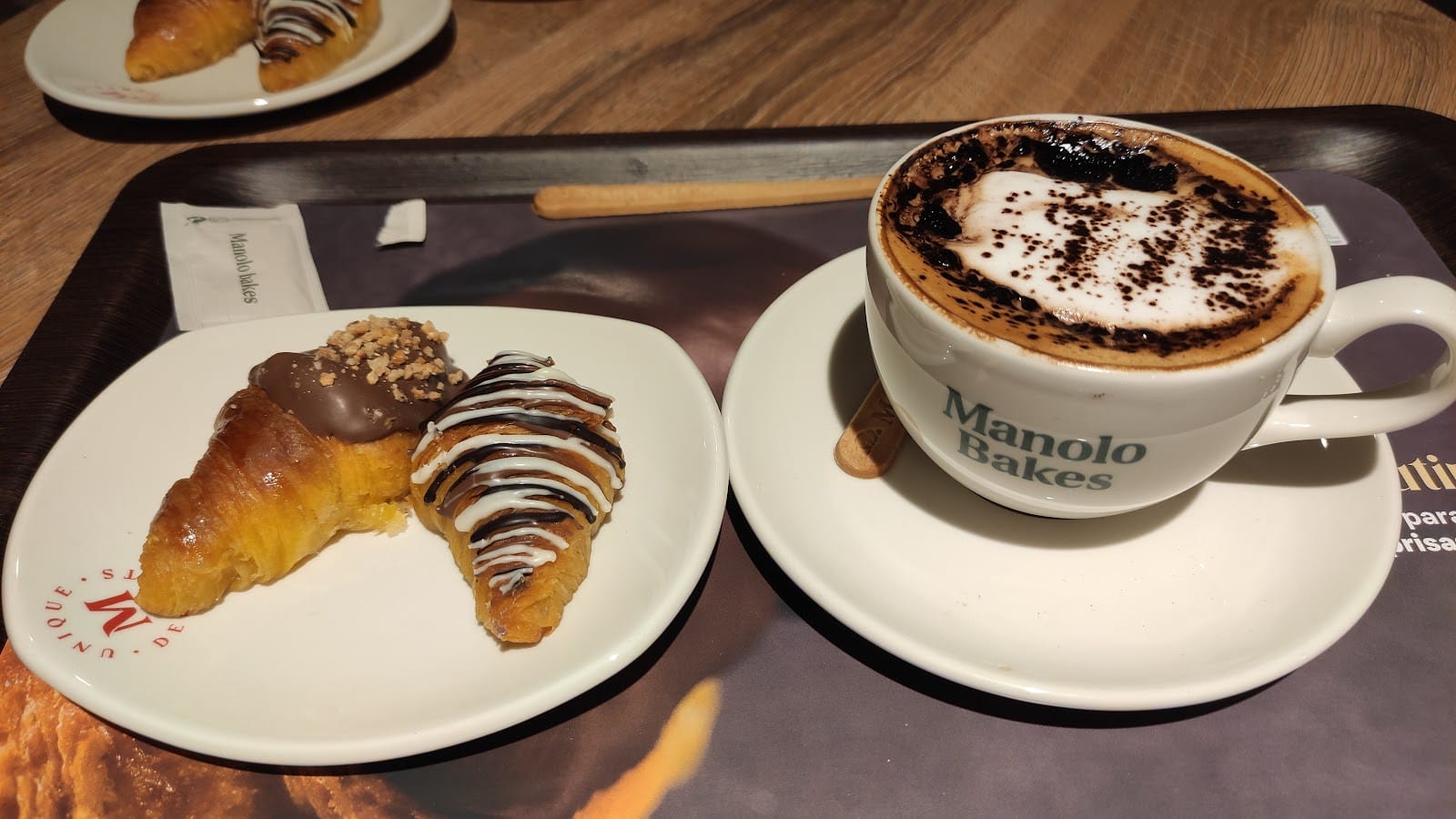 Manolo Bakes