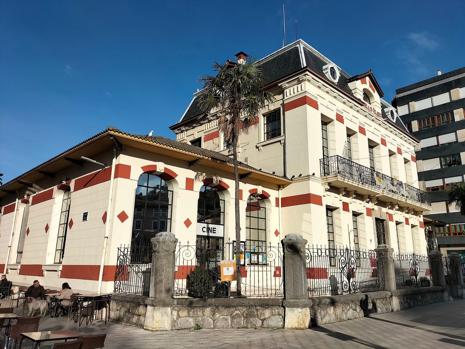 Cafetería Berna photo 3