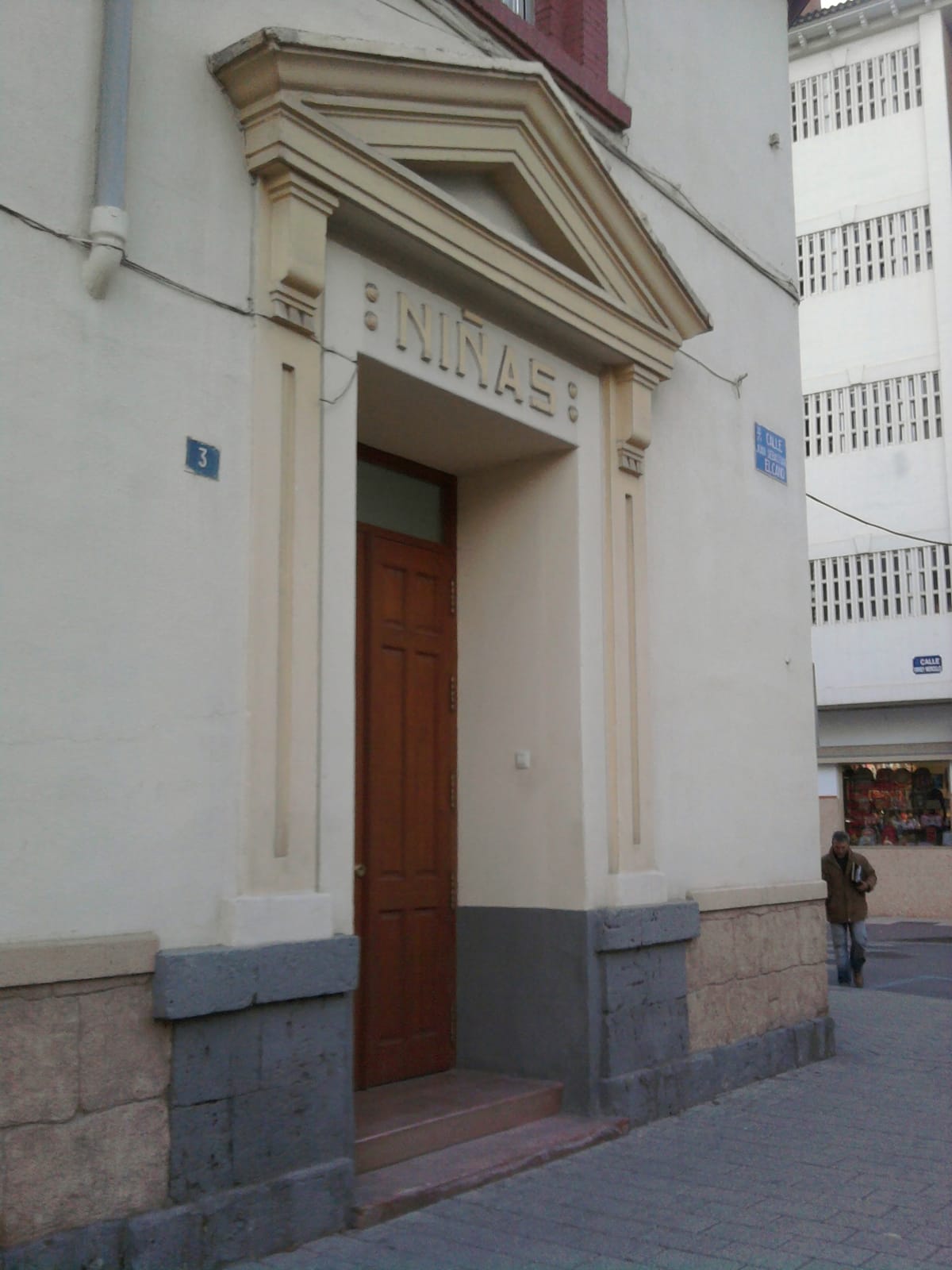 Manavi photo 3