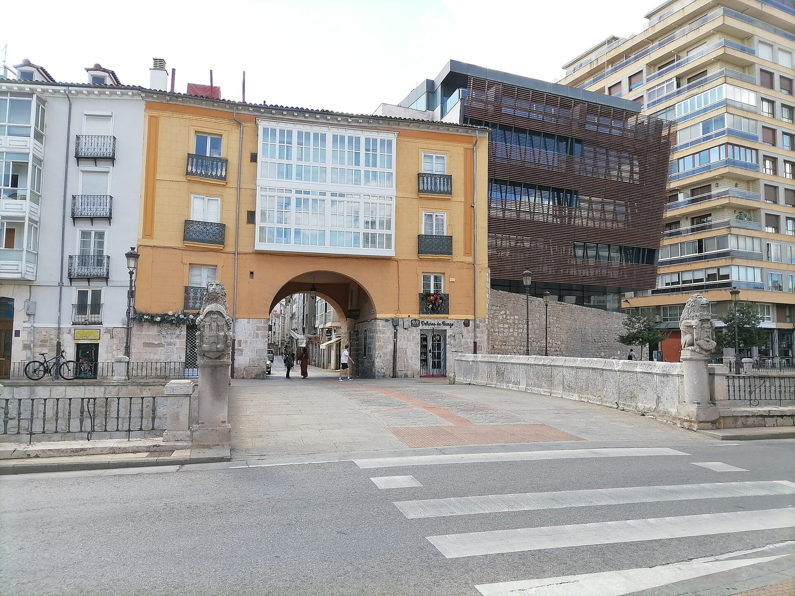 La Modernista photo 3