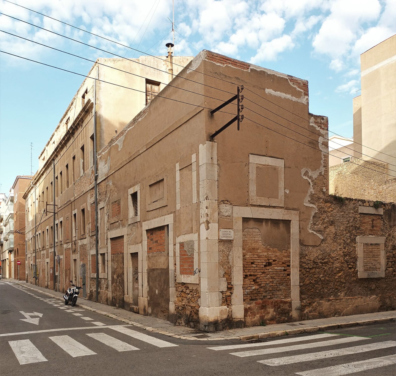 Sant 3 photo 3