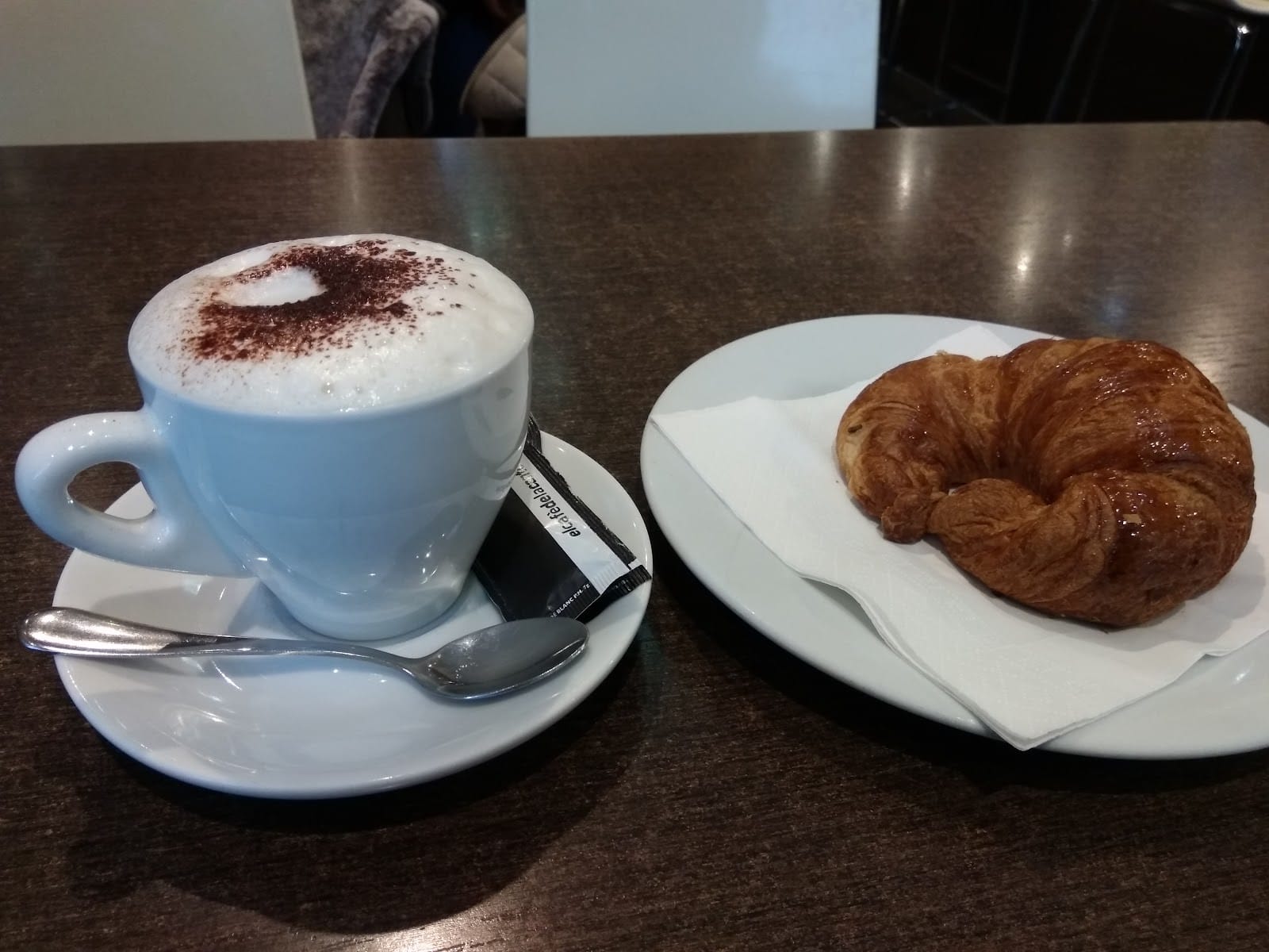 el cafè de la cantonada