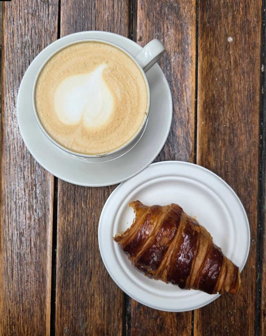DeCent Coffee & Brunch photo 8