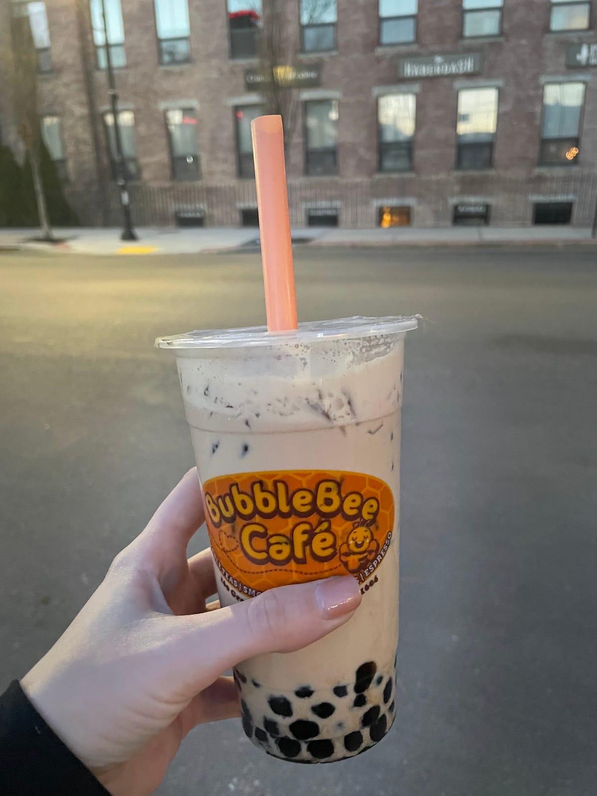 Bubblebee Cafe