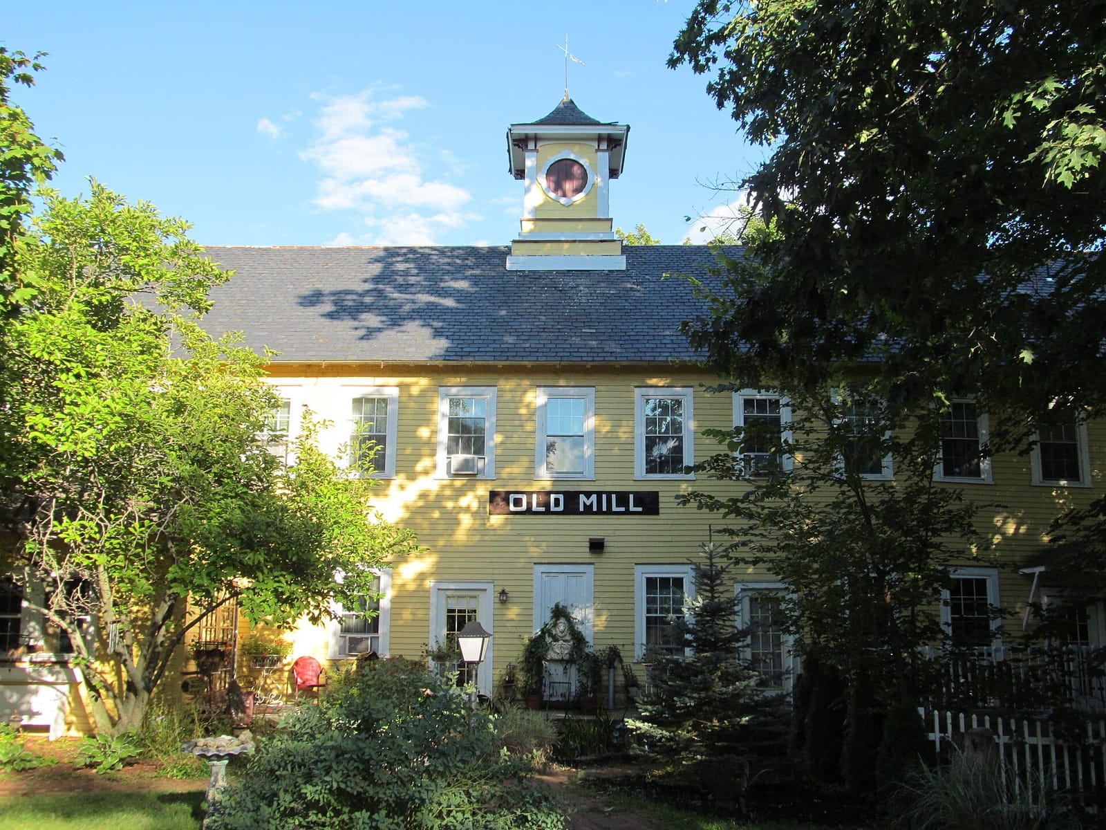 Old Mill Cafe and Bar