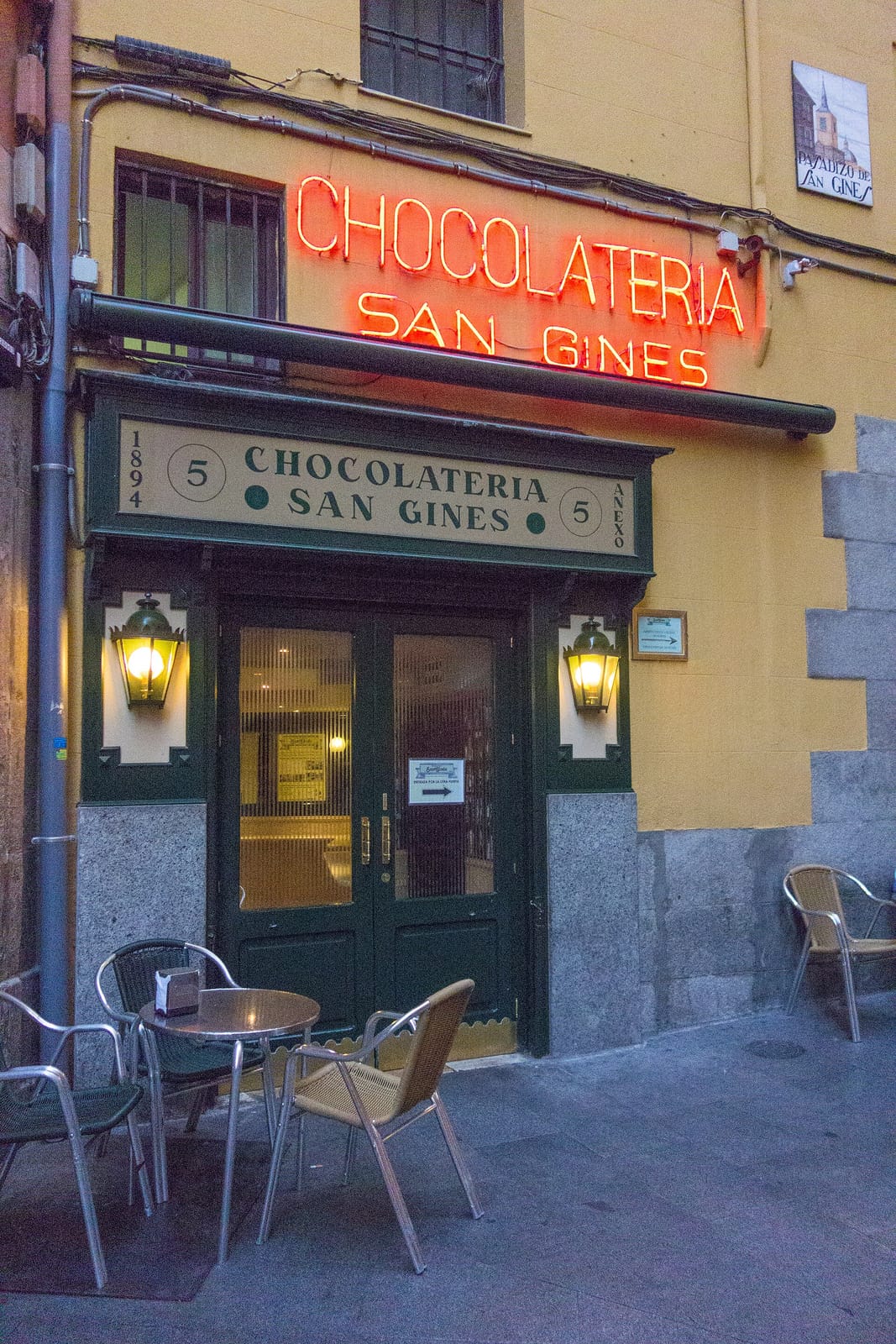 Chocolatería San Ginés photo 2