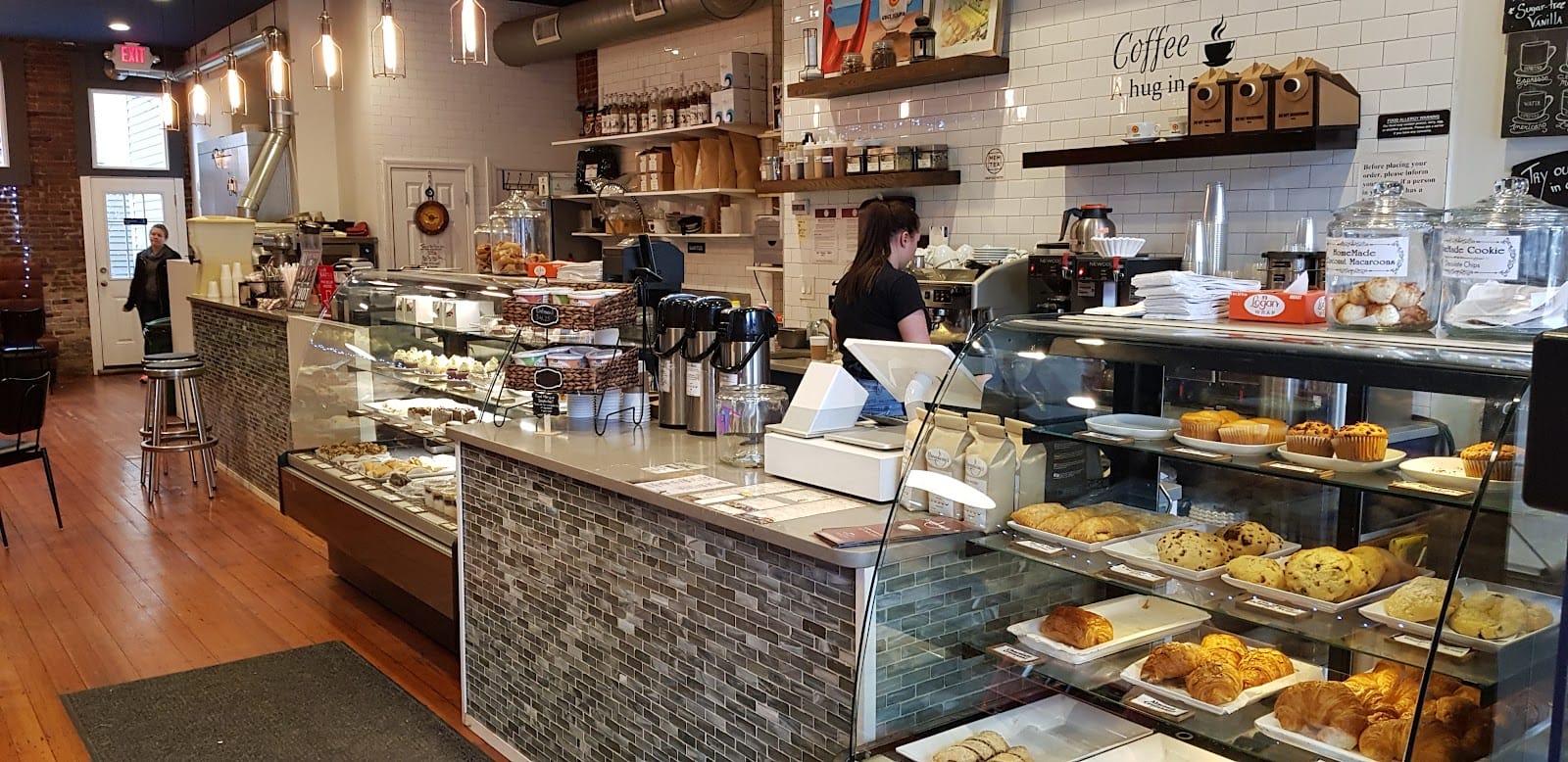 Broadway's Pastry & Coffee Shop