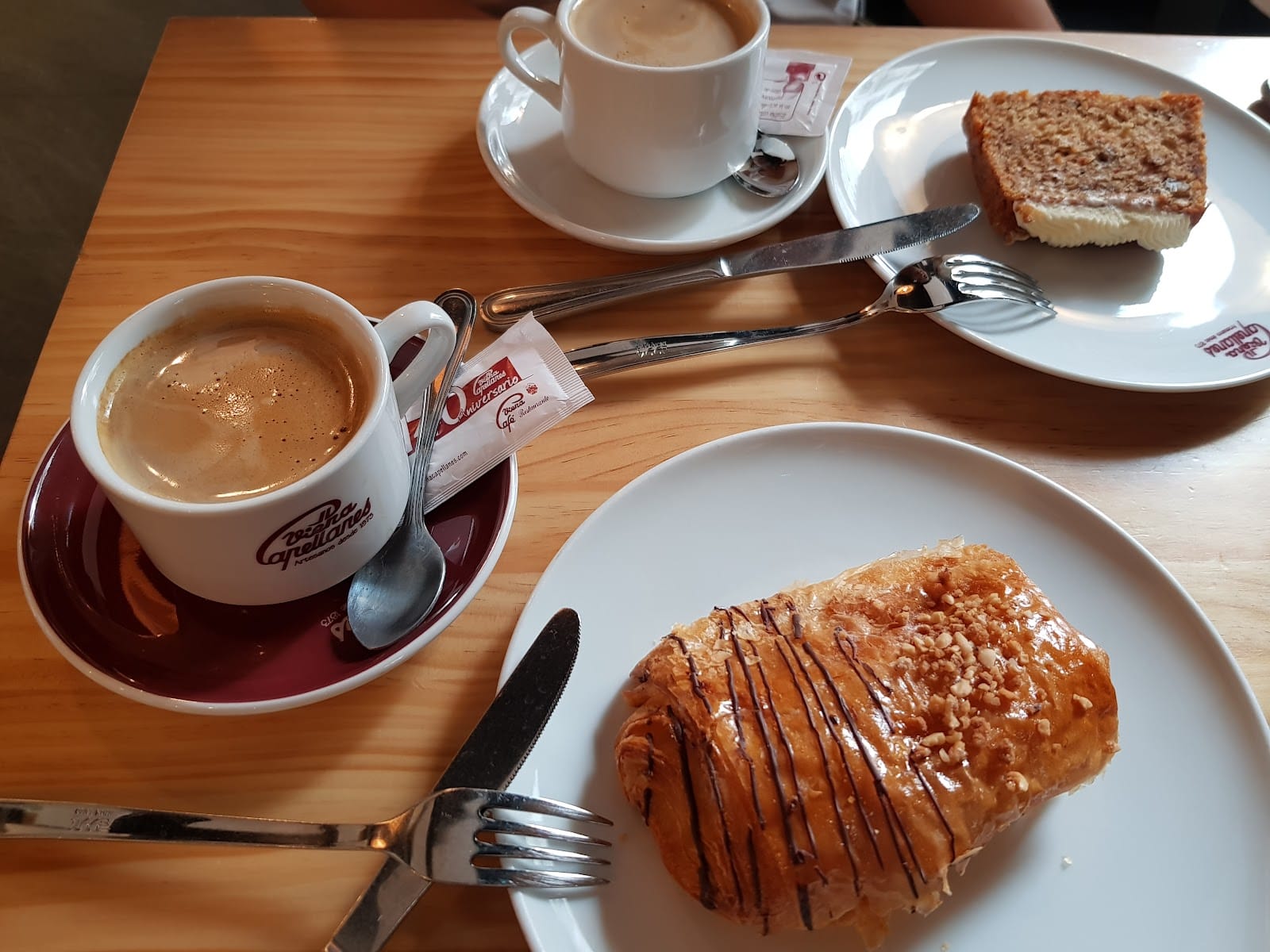 Viena Capellanes